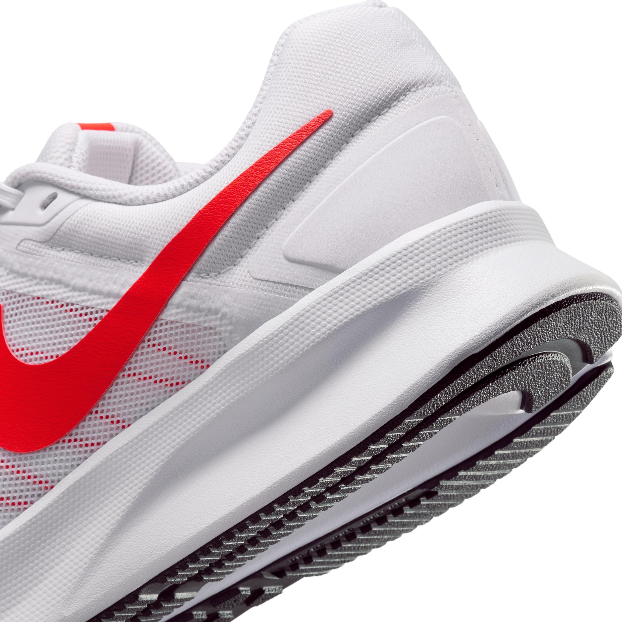 Nike Men's Run Swift 3 Road Running Shoes (Extra Wide) Product Image