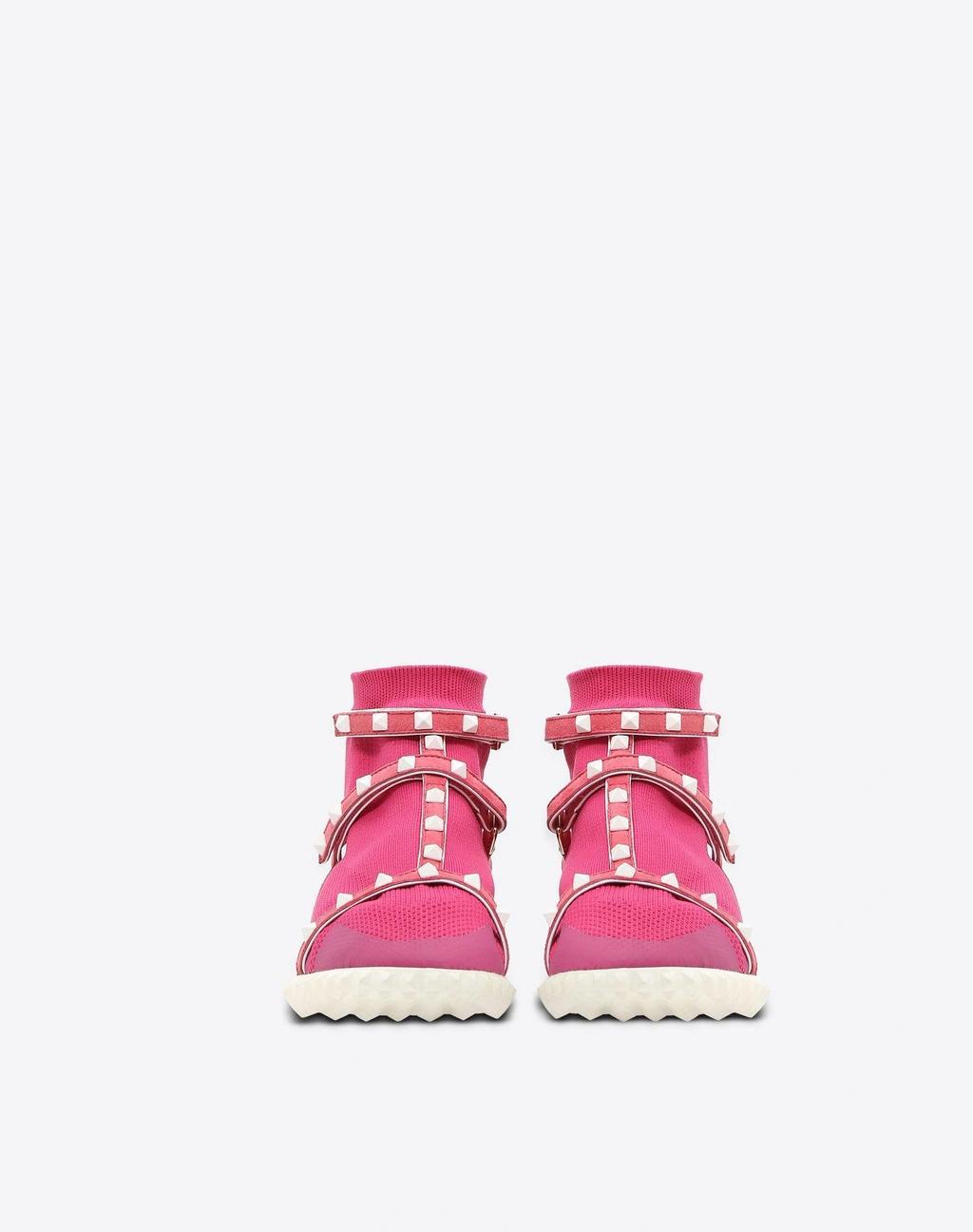 VALENTINO GARAVANI Free Rockstud High-top Sneakers In Pink Product Image