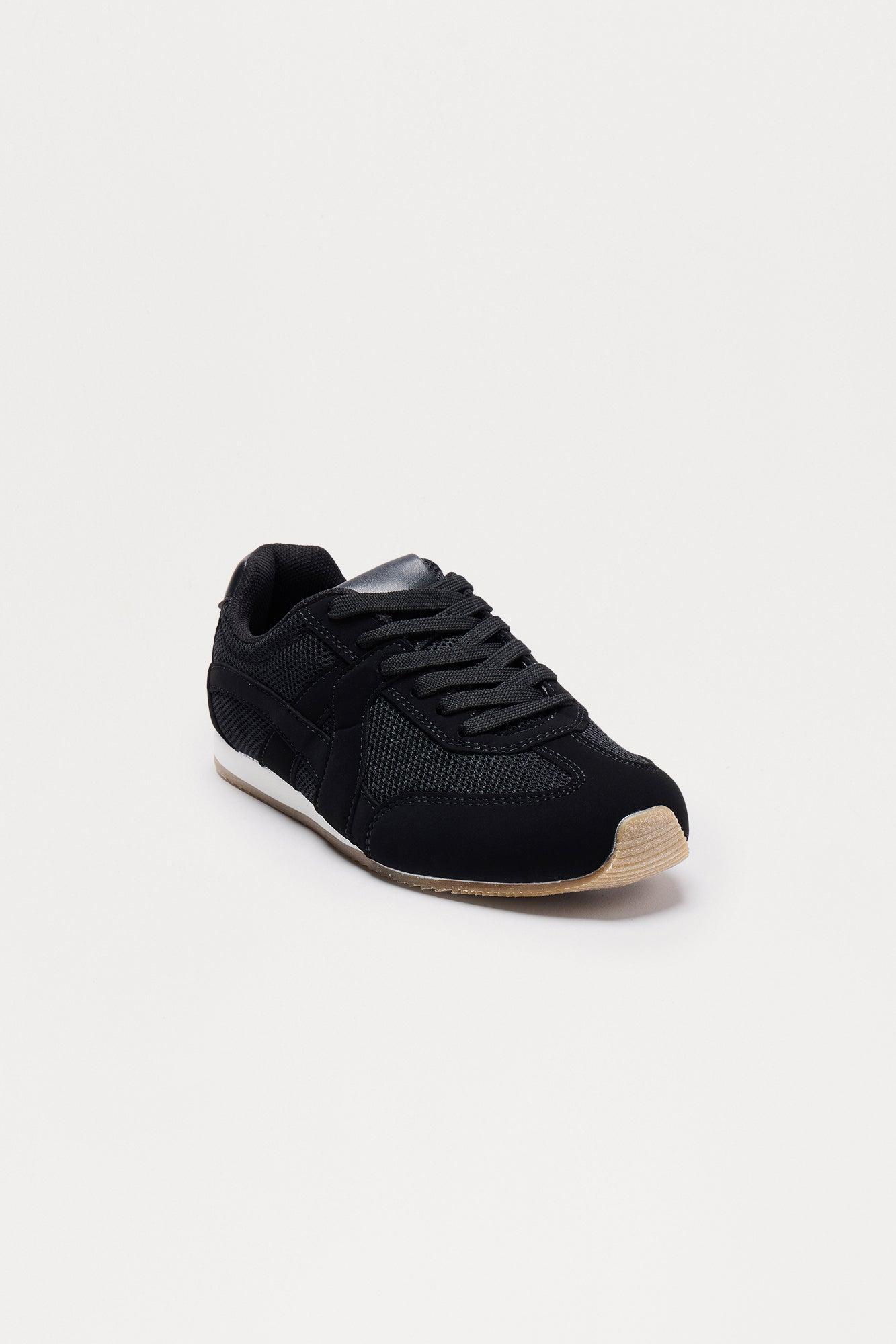 Glen Lace Up Sneakers - Black Product Image