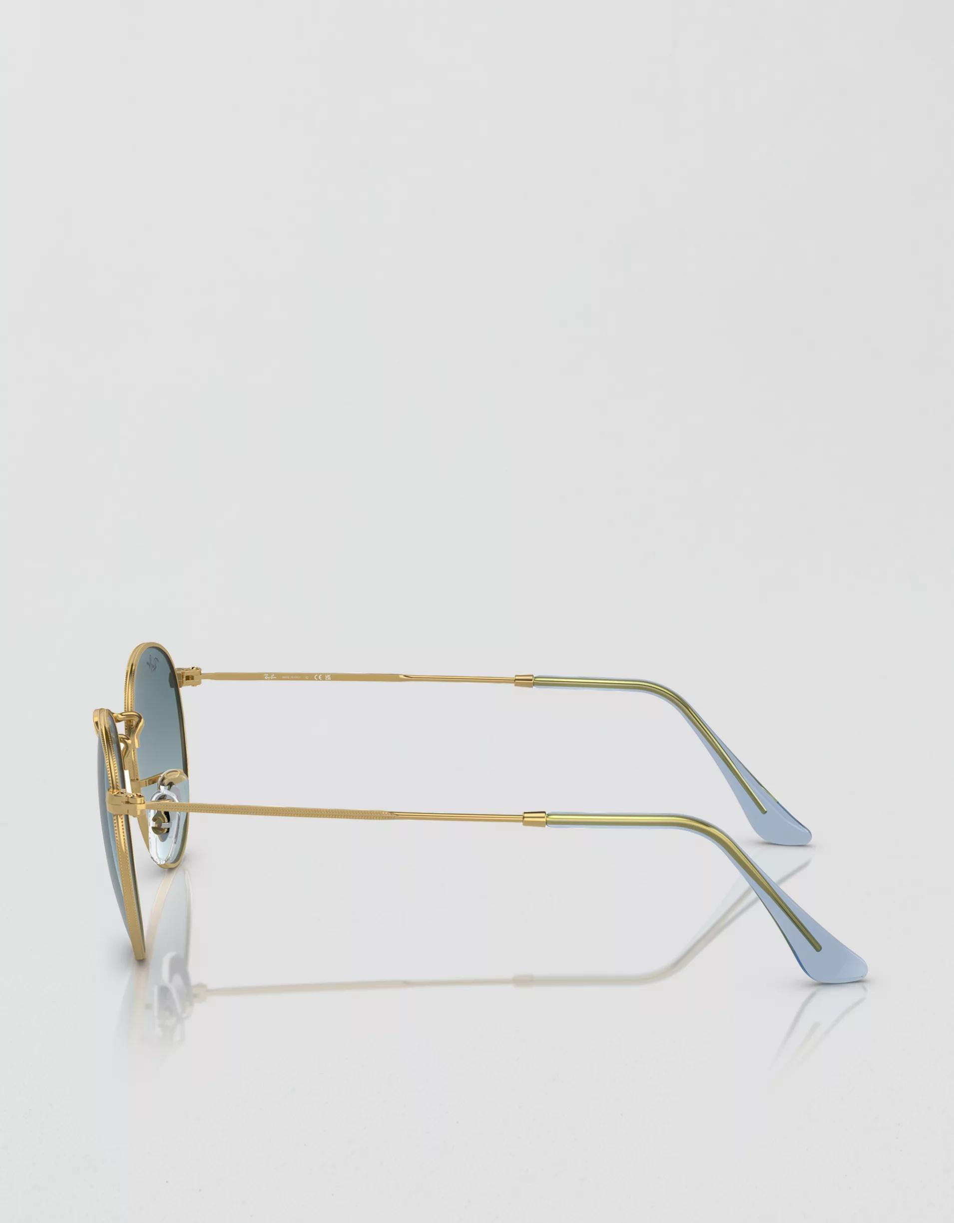 Ray-Ban Round Sunglasses Product Image