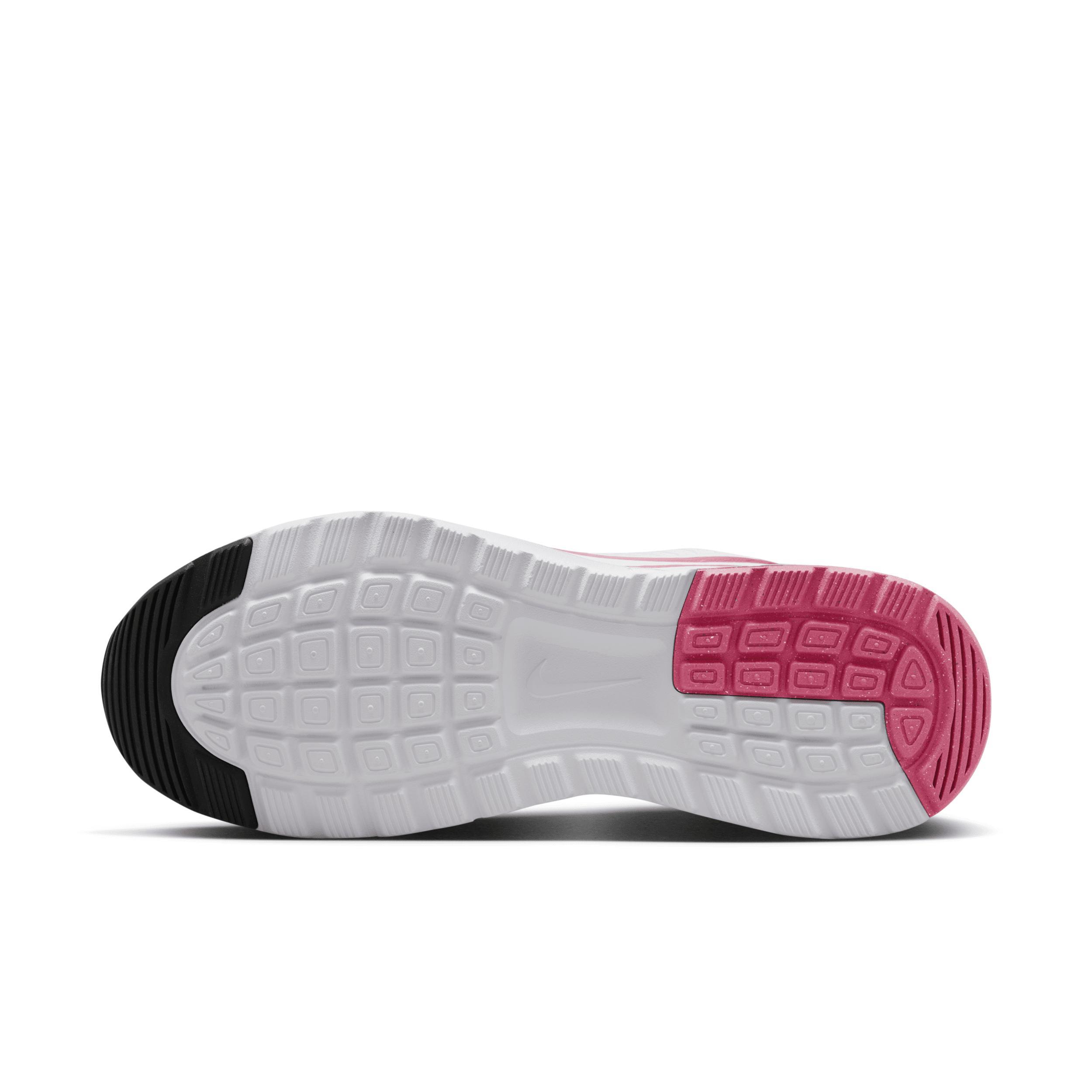 Nike Womens Air Max Nuaxis Shoes Product Image