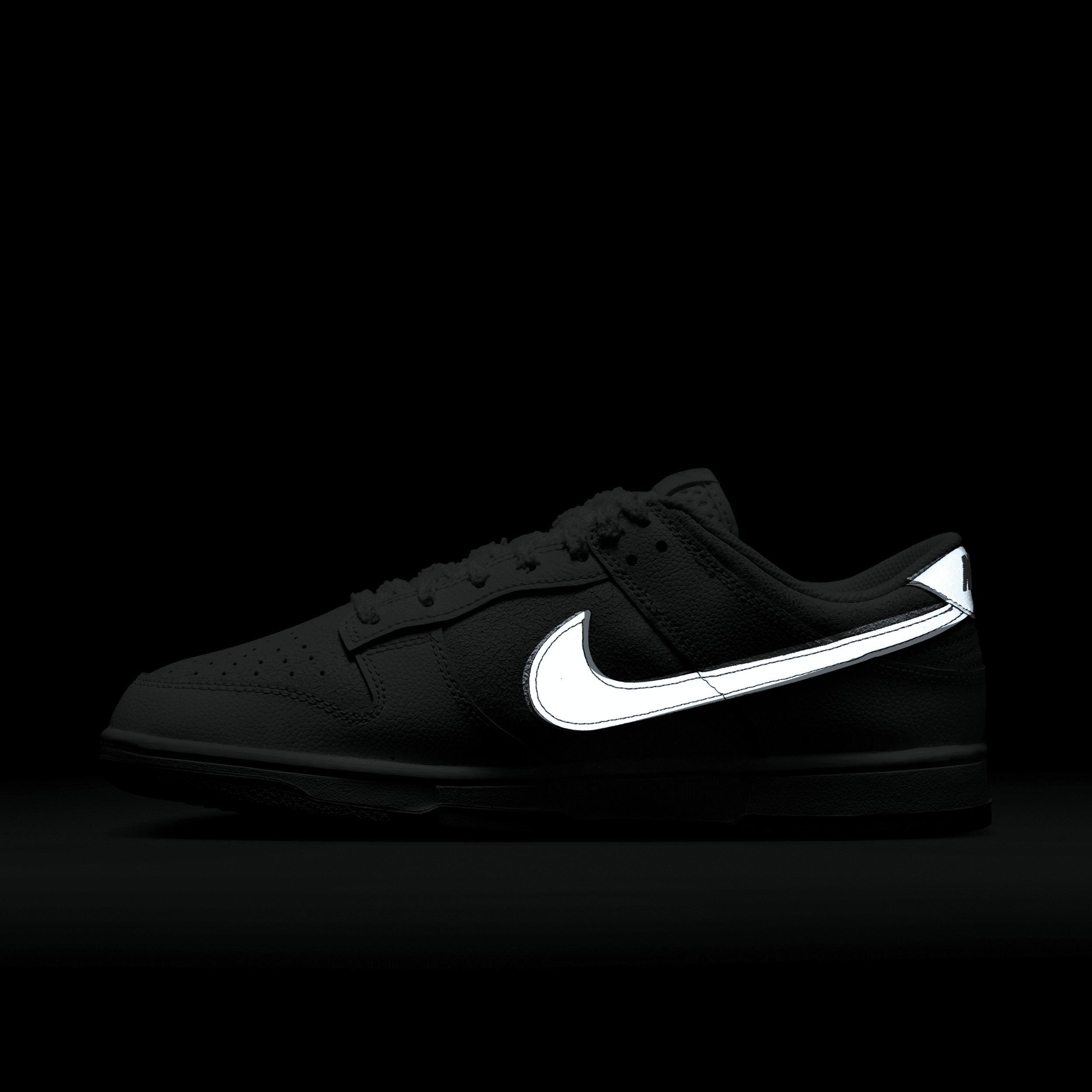 Nike Dunk Low Retro SE Casual Shoes (Mens Sizing) Product Image