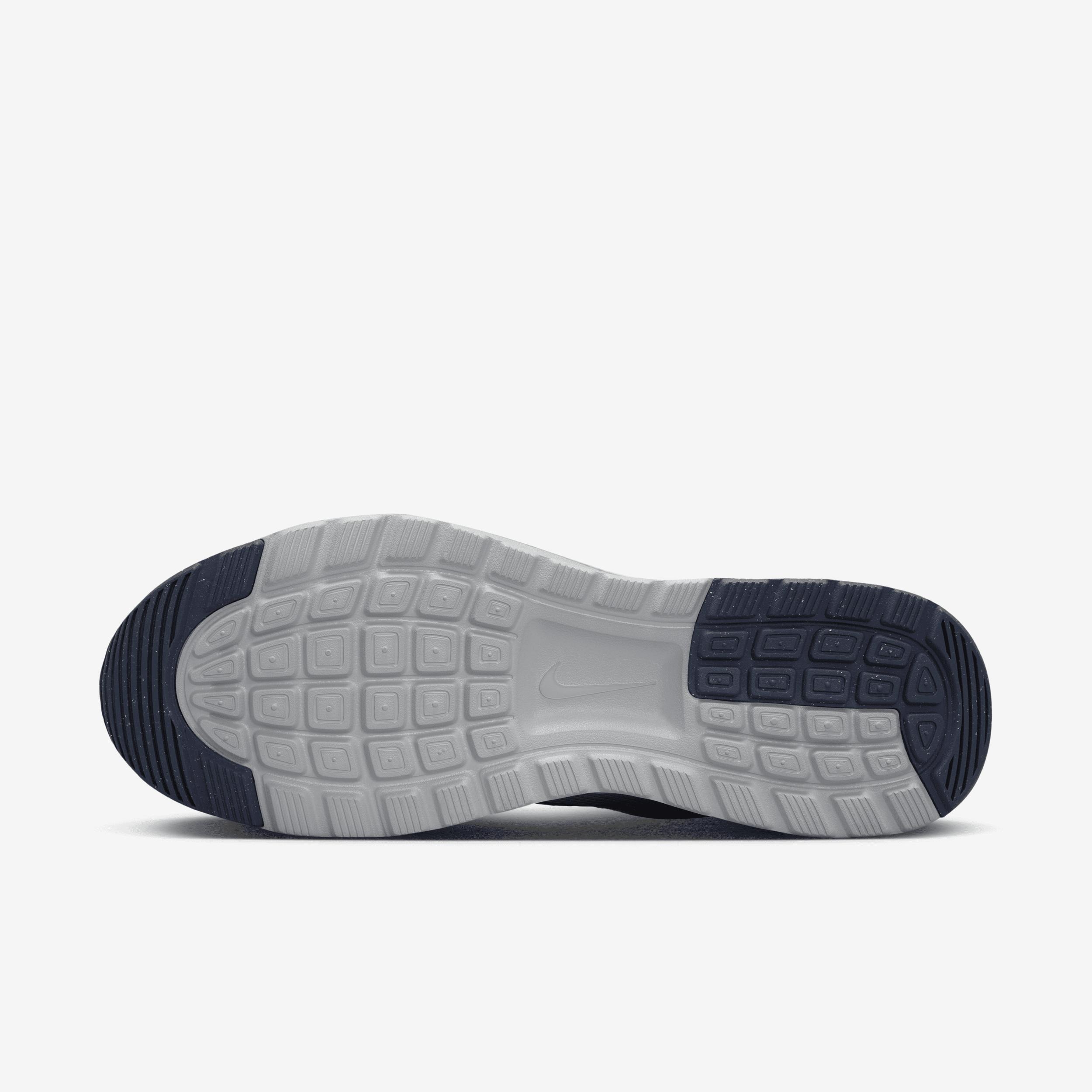 Nike Men's Air Max Nuaxis Shoes Product Image