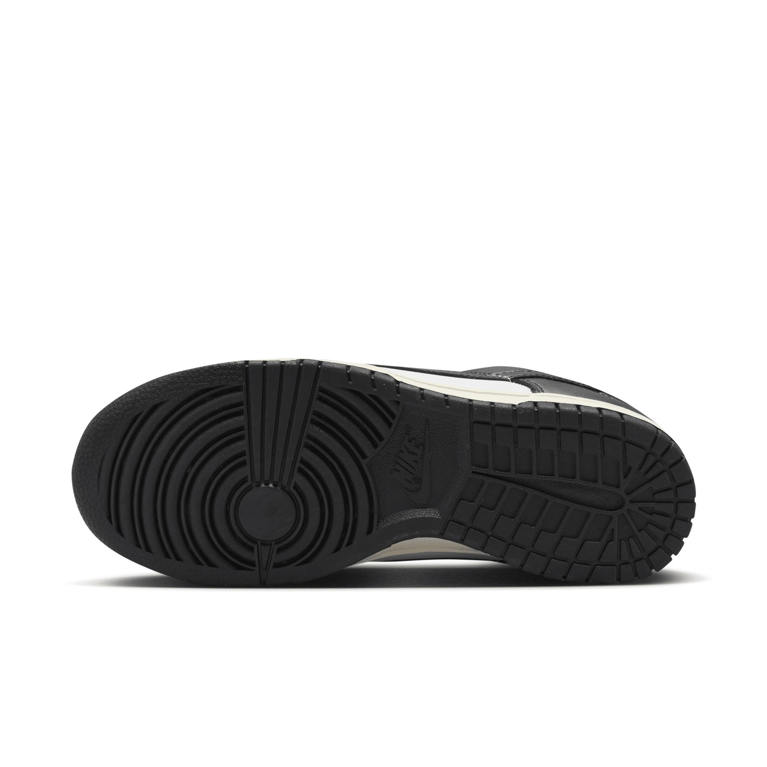 Nike Womens Dunk Low Premium Shoes Product Image