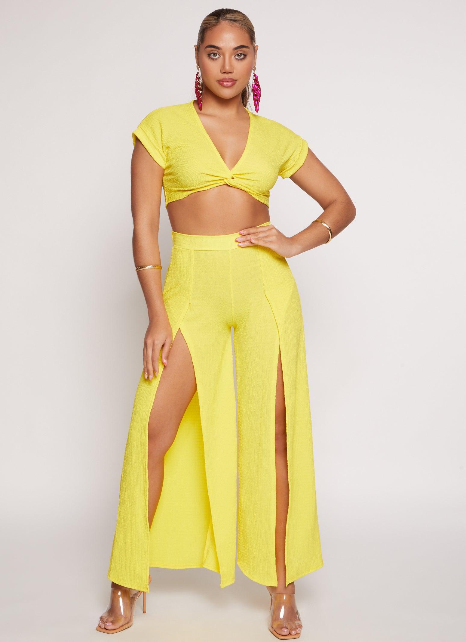 Womens Fixed Cuff Twist Front Crop Top Product Image