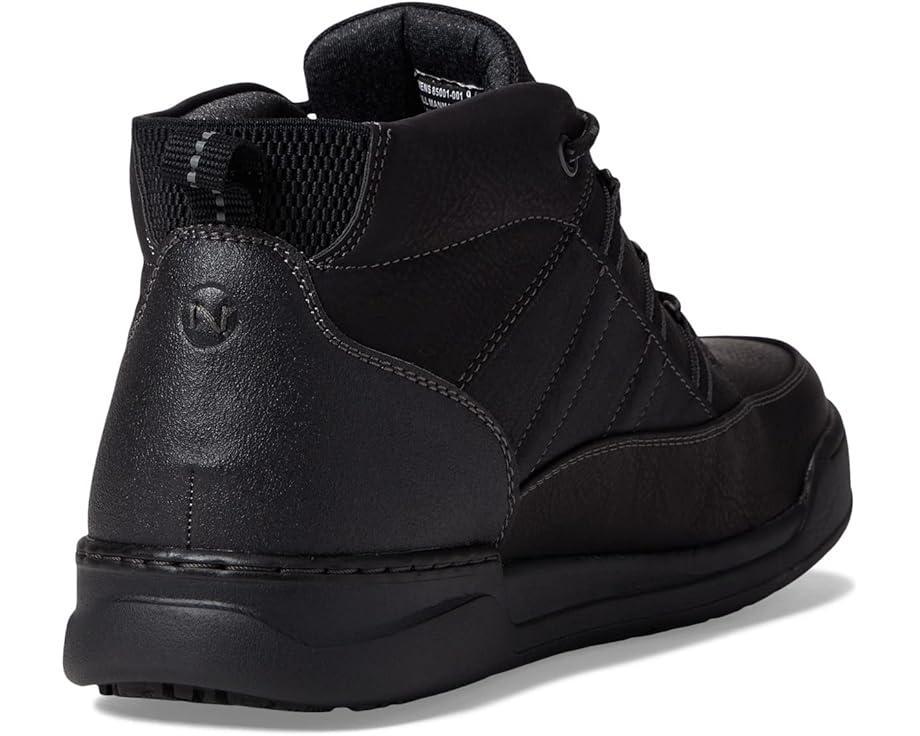 Excavate Plain Toe Chukka Boot Product Image