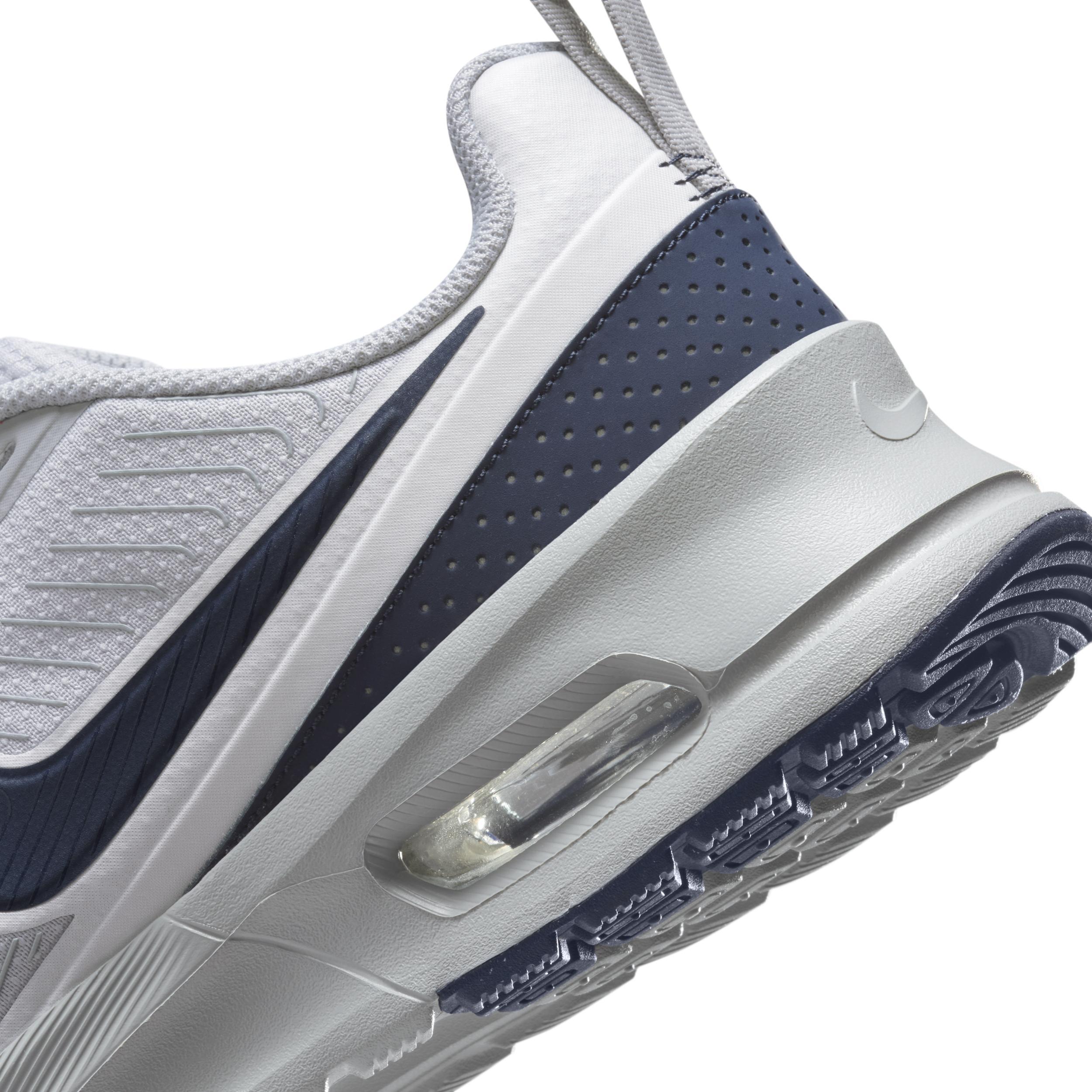 Nike Men's Air Max Nuaxis Shoes Product Image