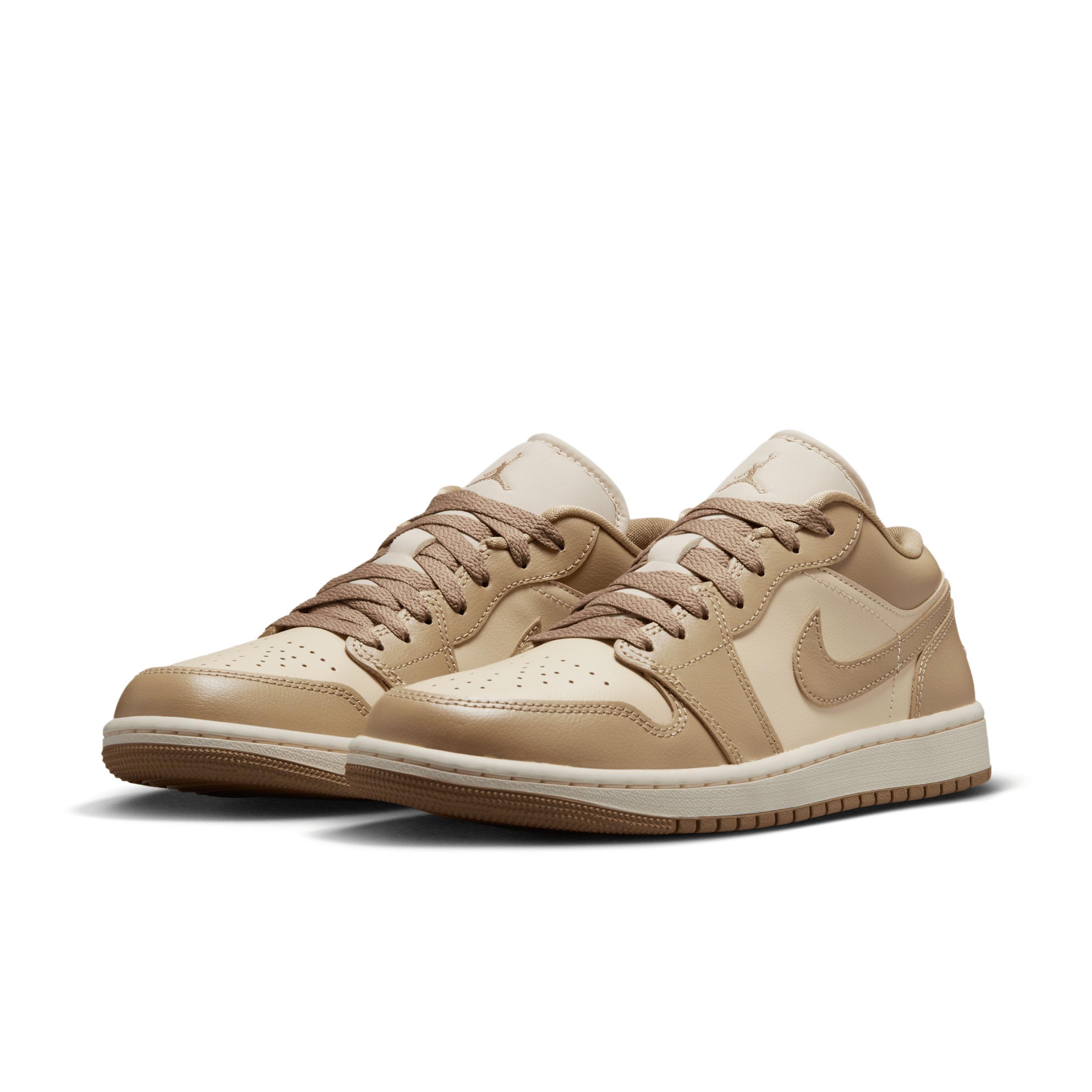 Womens Air Jordan 1 Low Shoes Product Image