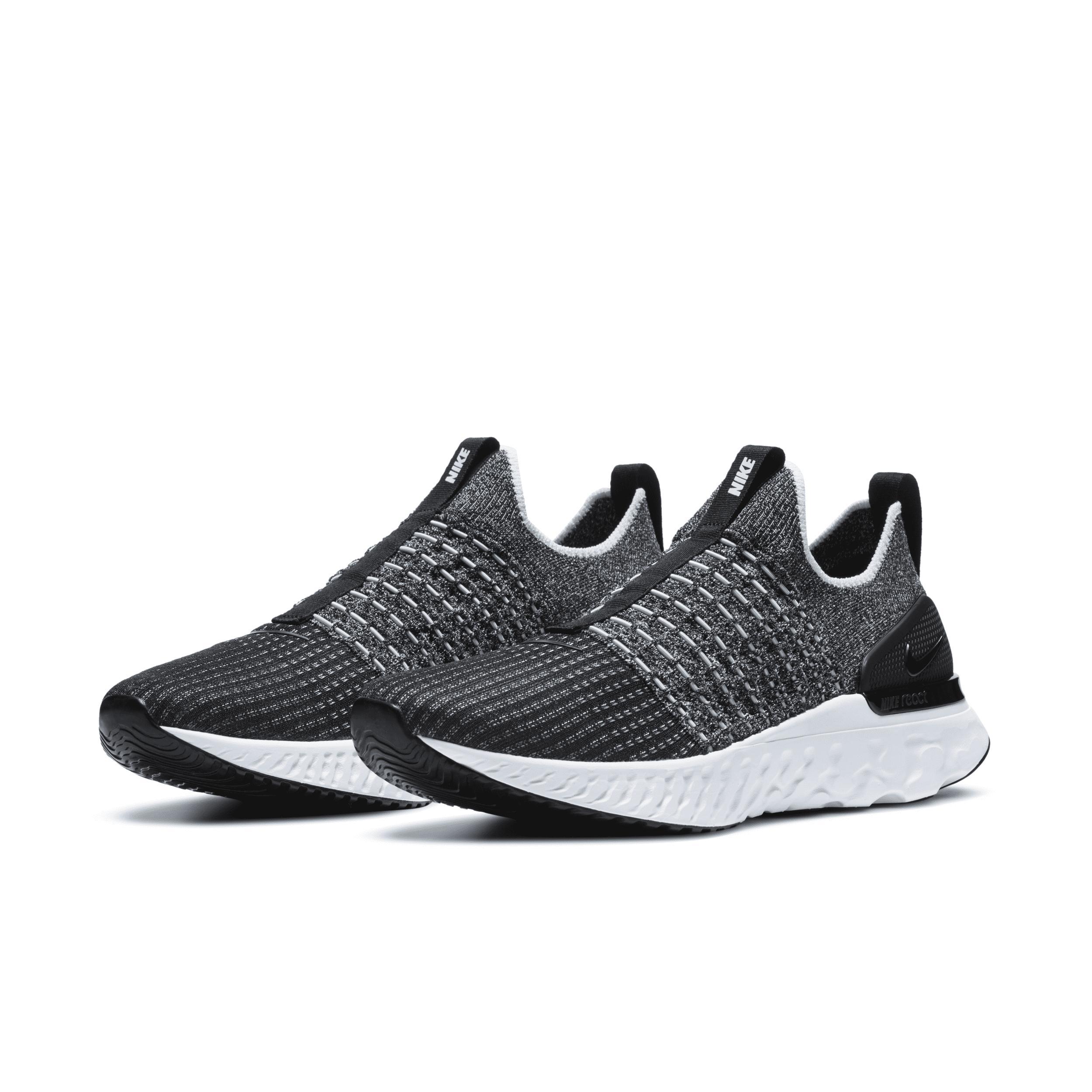 Nike Men's Phantom Run 2 Road Running Shoes Product Image