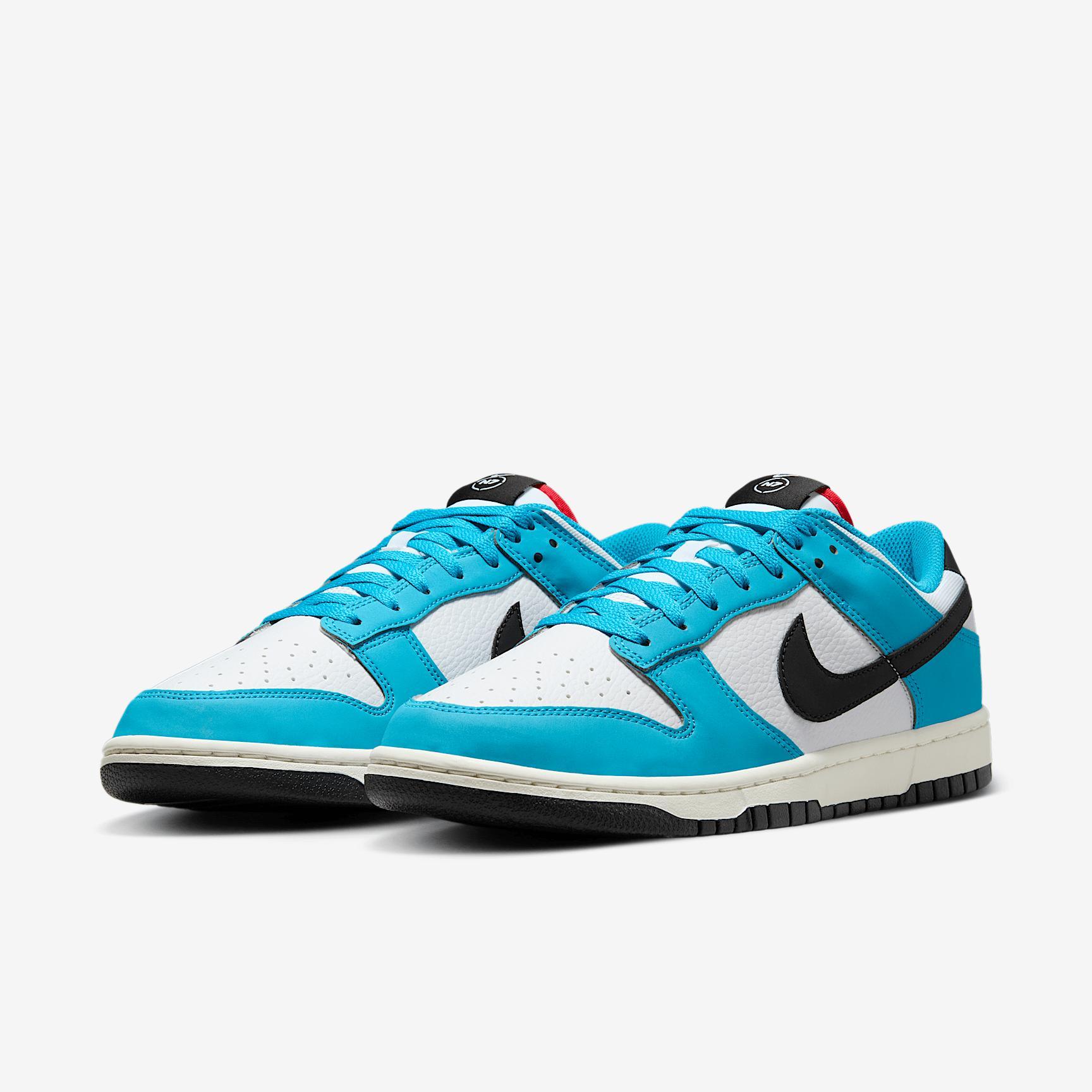Nike Men's Dunk Low N7 Shoes Product Image