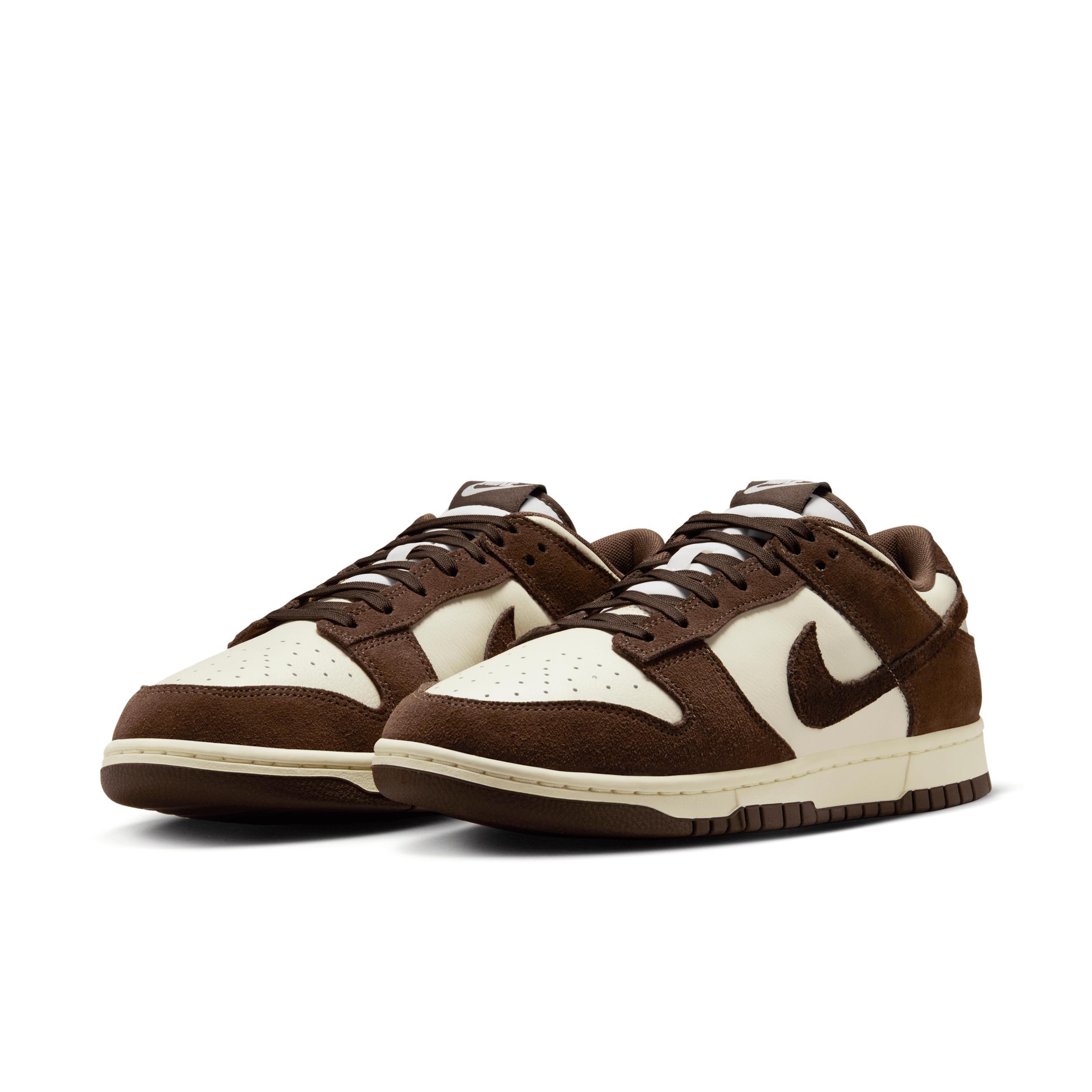 Nike Dunk Low Retro SE Leather/Suede Men's Shoes Product Image