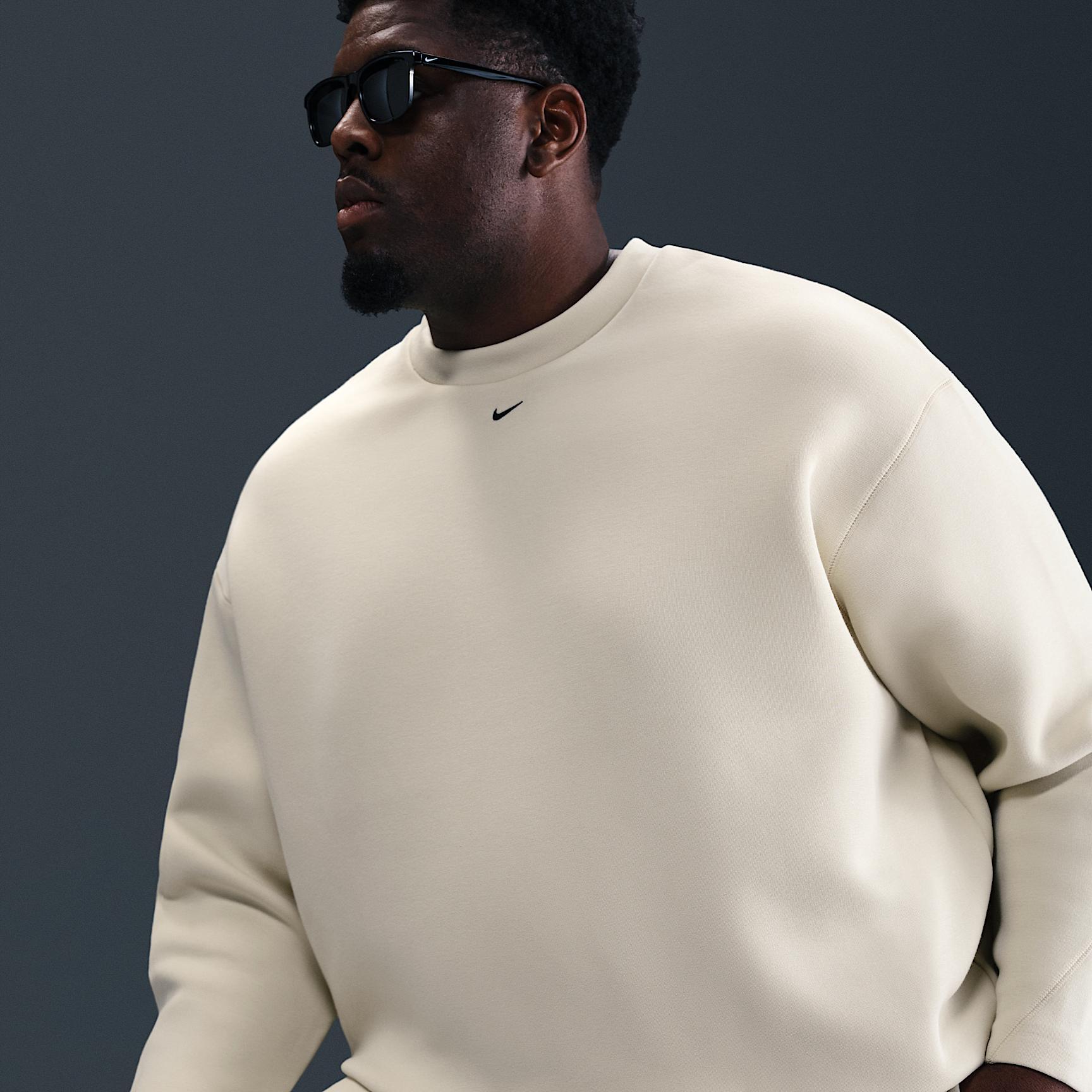 Nike Tech Men's Fleece Crew Product Image
