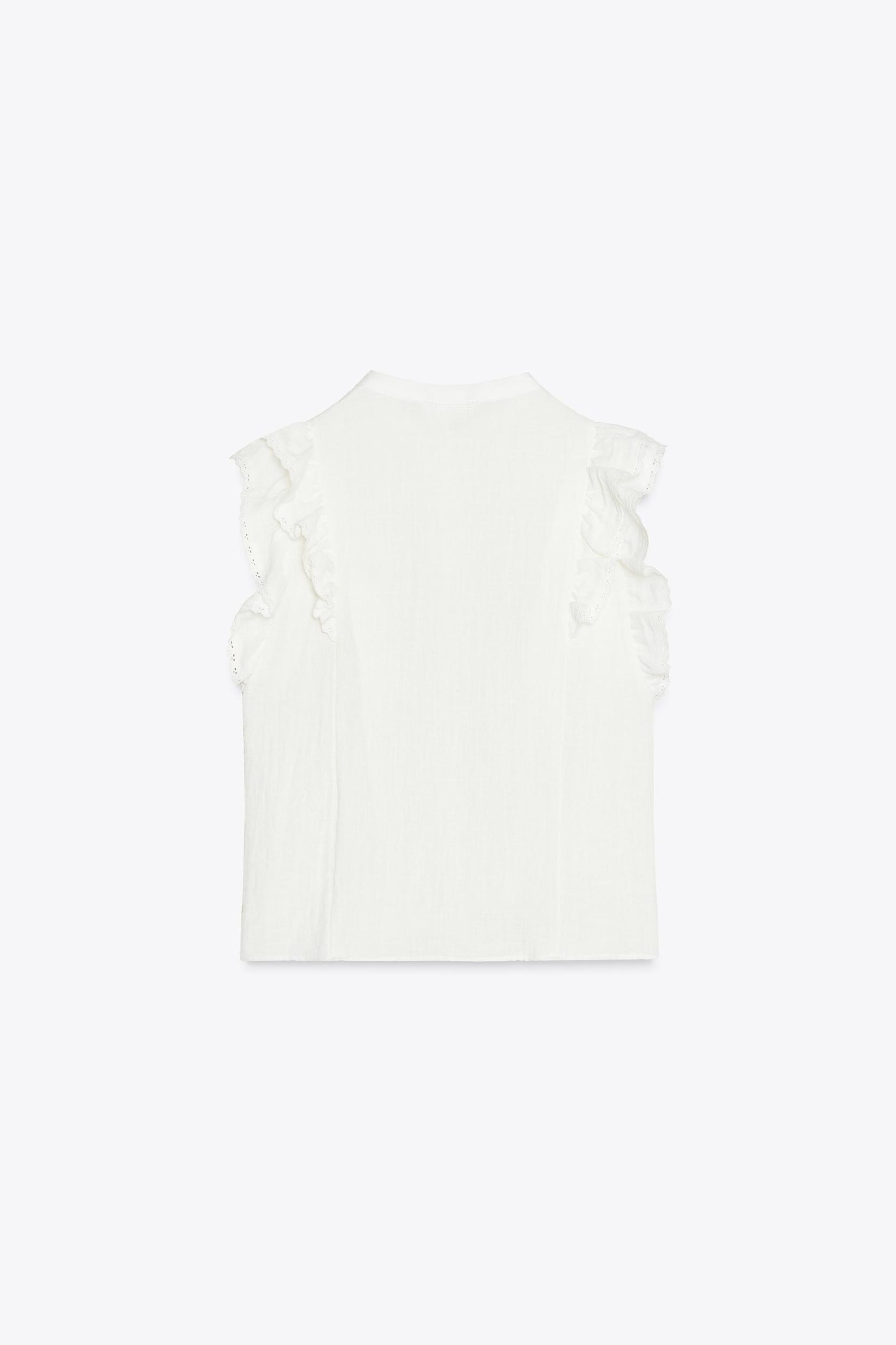 LACE INSERT RUFFLE BLOUSE Product Image