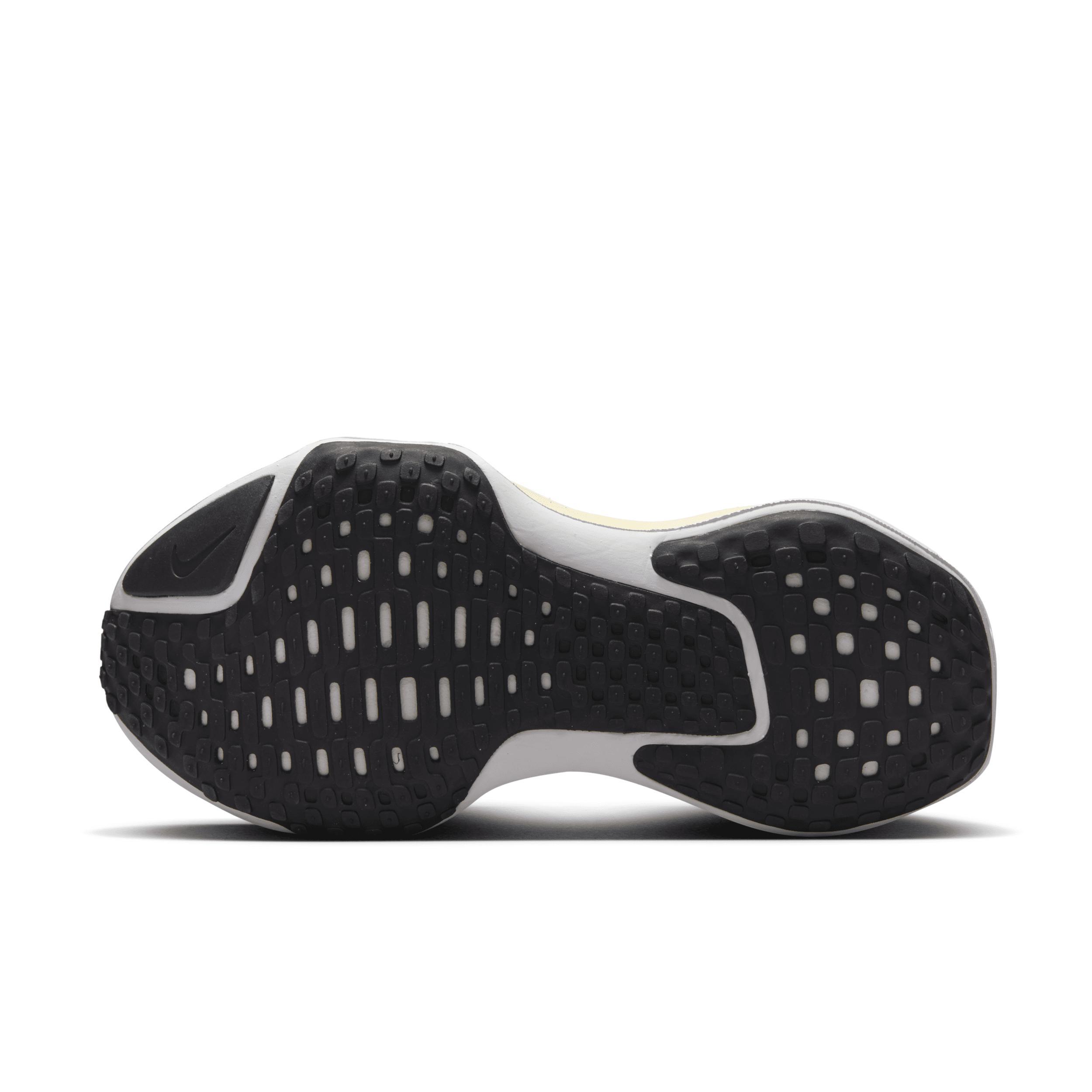 Nike Womens Invincible 3 Road Running Shoes (Extra Wide) Product Image