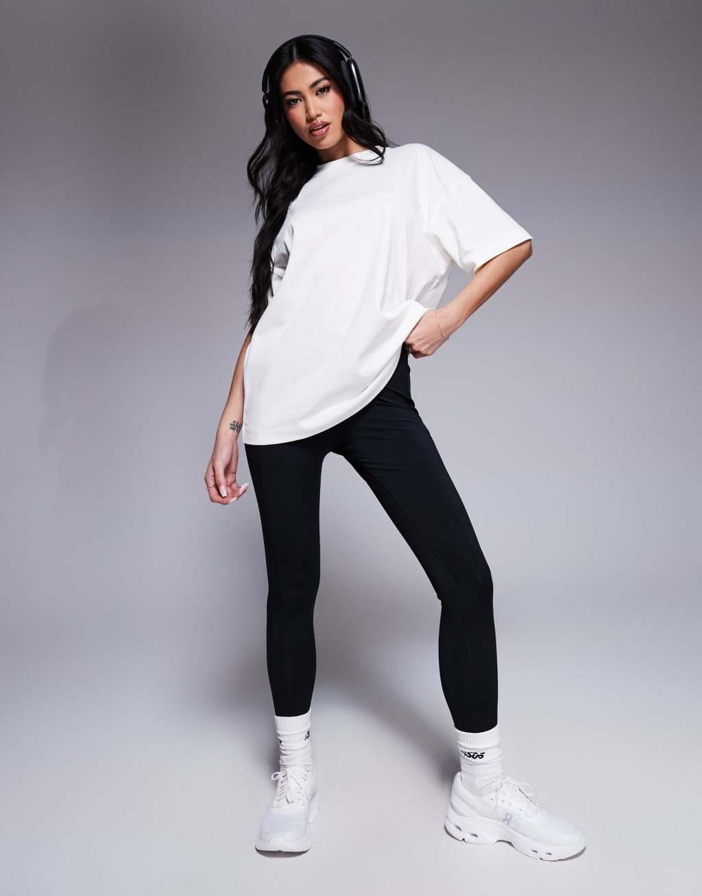 4505 Icon boxy heavyweight cotton t-shirt with quick dry finish in off white  Product Image