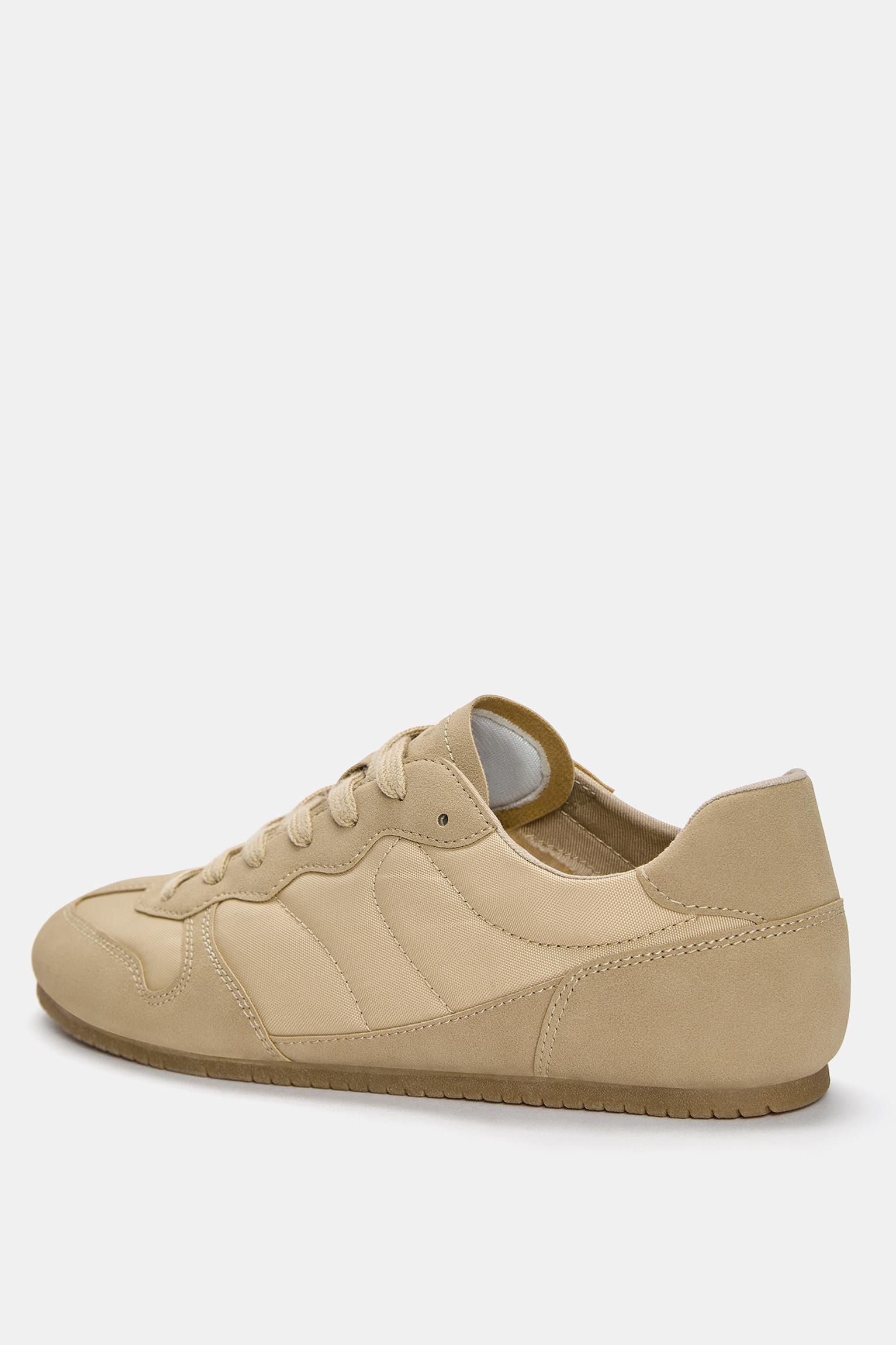 Casual sneakers Product Image