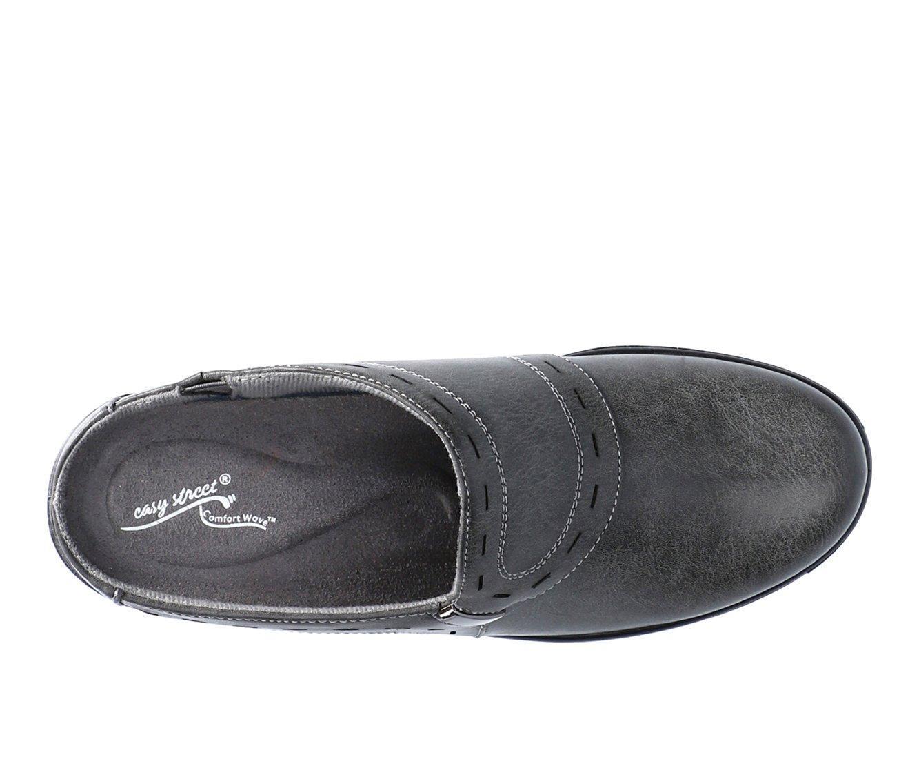 Women's Easy Street Cynthia Clogs Product Image