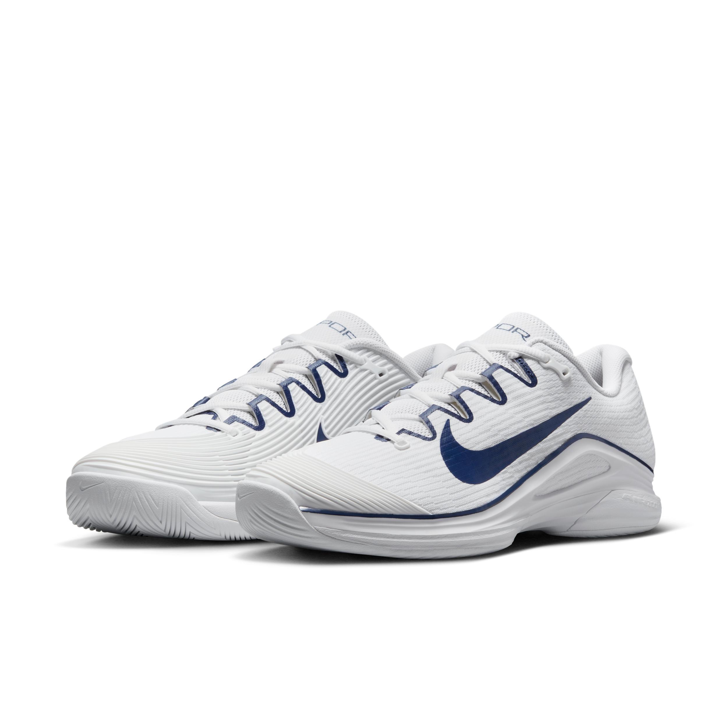 Nike Men's Vapor 12 Hard Court Tennis Shoes Product Image