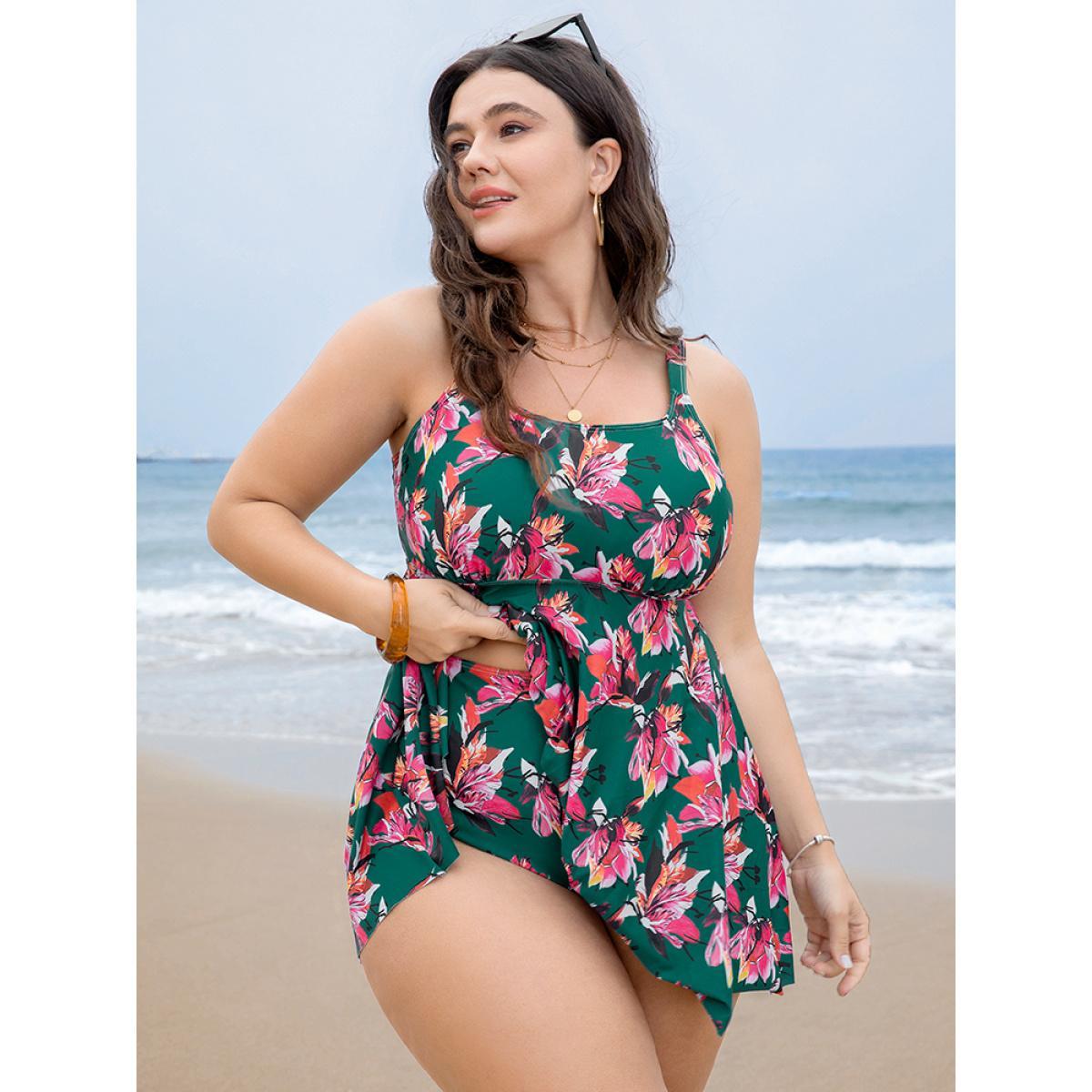 Plus Size Floral Print A Line Round Neck Ruffle Hem Swim Dress Women's Swimwear Green Vacation Bodycon Round Neck High stretch Curve Swim Dresses BloomChic 10/M Product Image