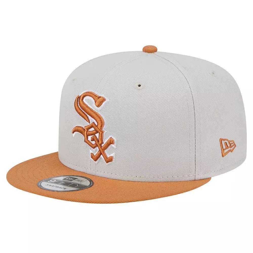 Men's New Era Khaki Chicago White Sox Color Pack Two Tone 9FIFTY Snapback Hat, Beig K Product Image