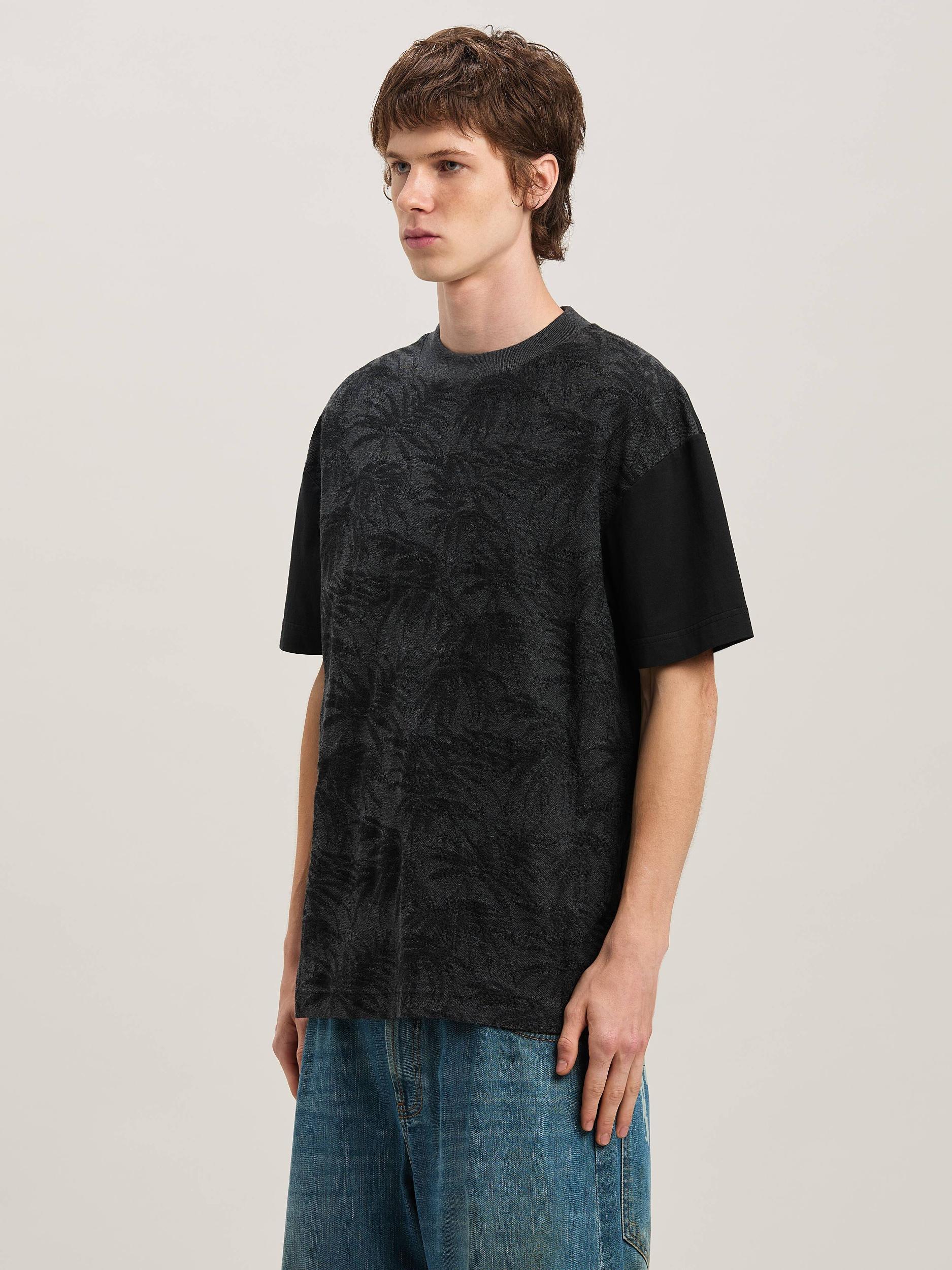PALMS CURVED LOGO TEE Product Image