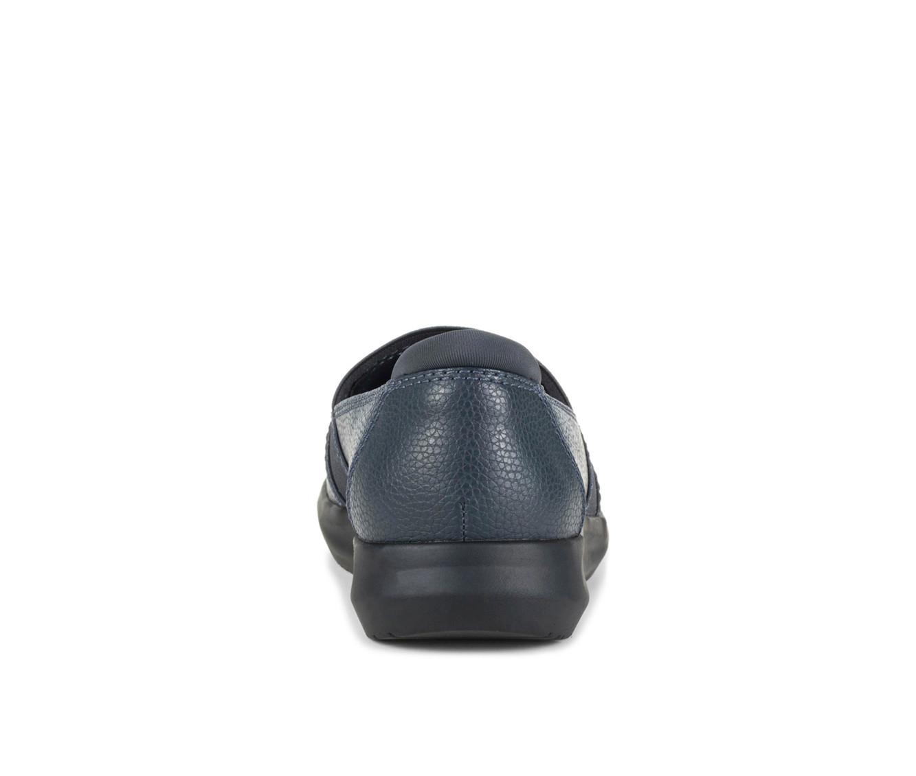 Women's Baretraps Jilian Loafers Product Image