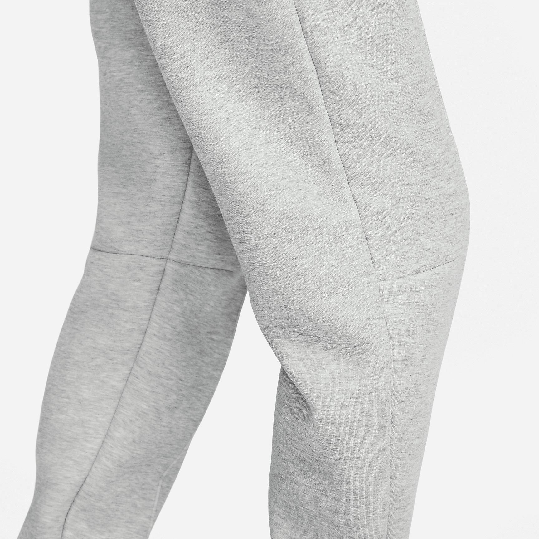Nike Sportswear Tech Fleece Women's Mid-Rise Joggers Product Image