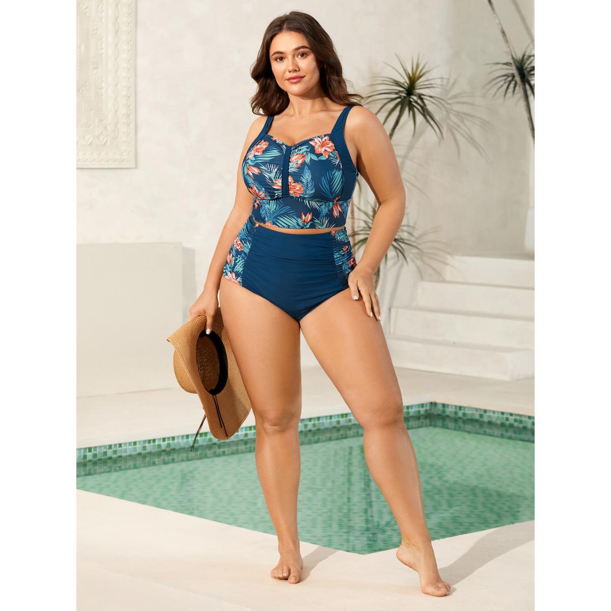Plus Size Tropical Print Ruched Spliced Swim Top Women's Swimwear Indigo Beach Gathered High stretch Skinny Heart neckline Curve Swim Tops BloomChic 10/M Product Image