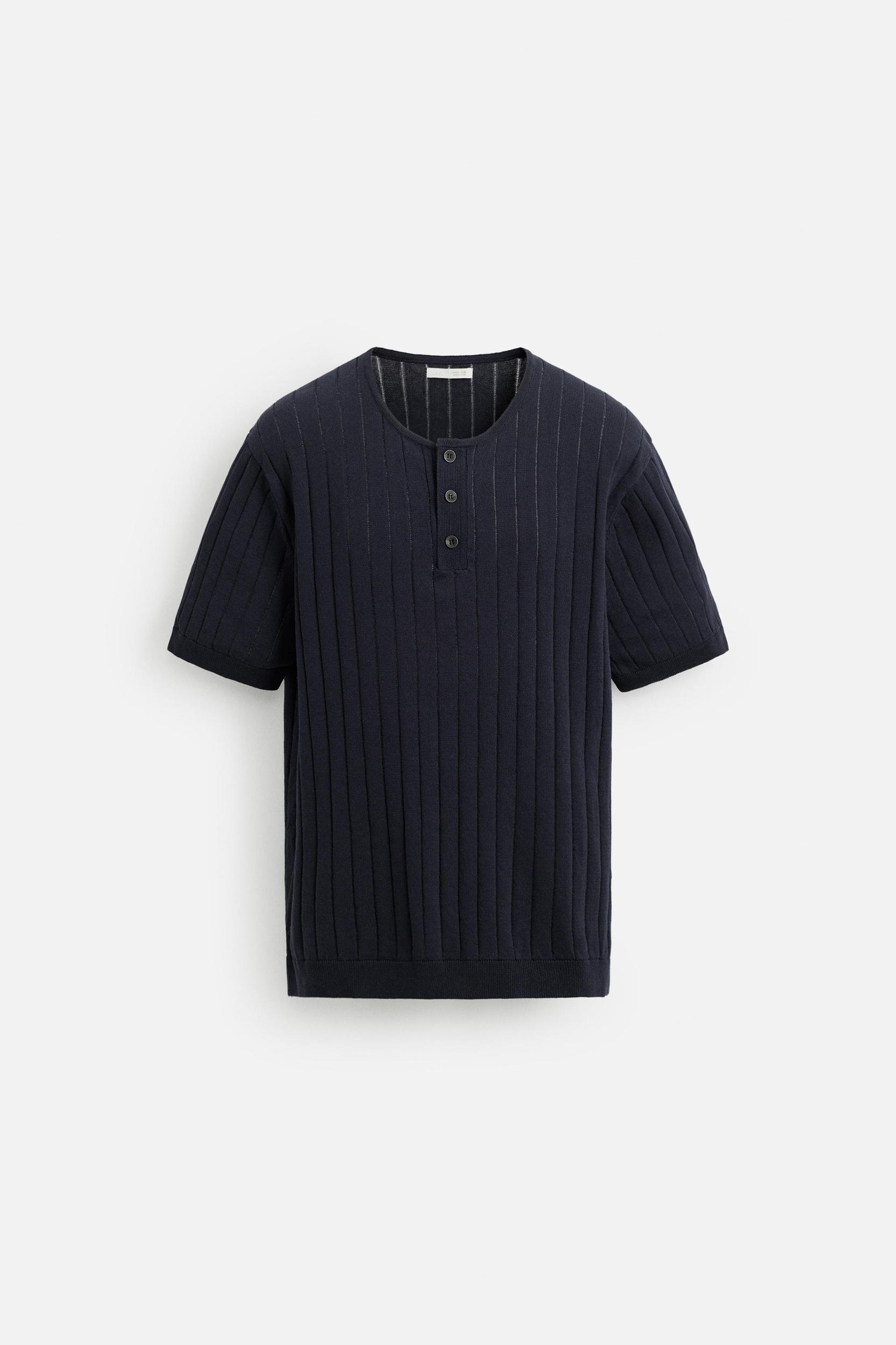 KNIT T-SHIRT WITH BUTTONED NECK Product Image