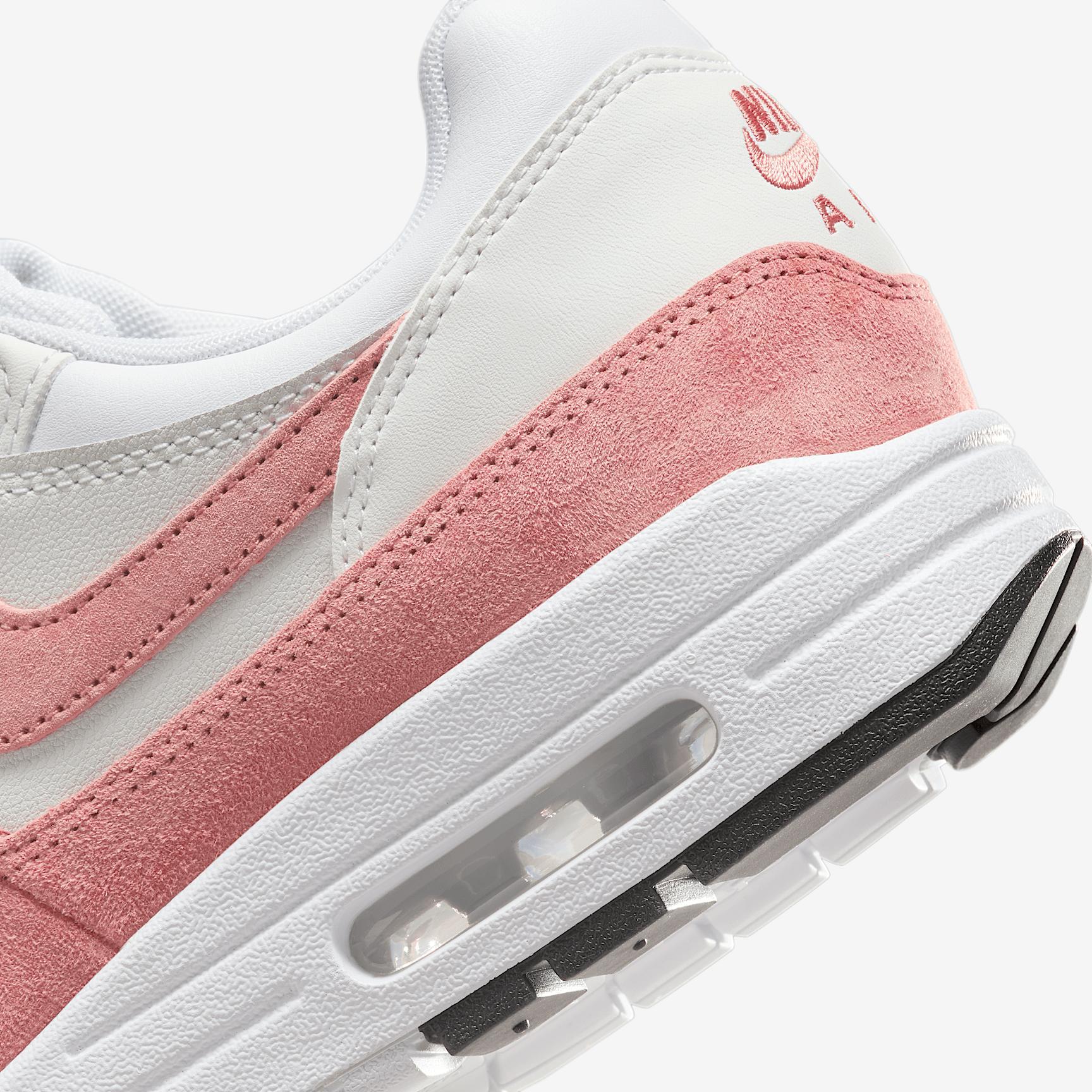 Nike Air Max 1 '87 Women's Shoes Product Image