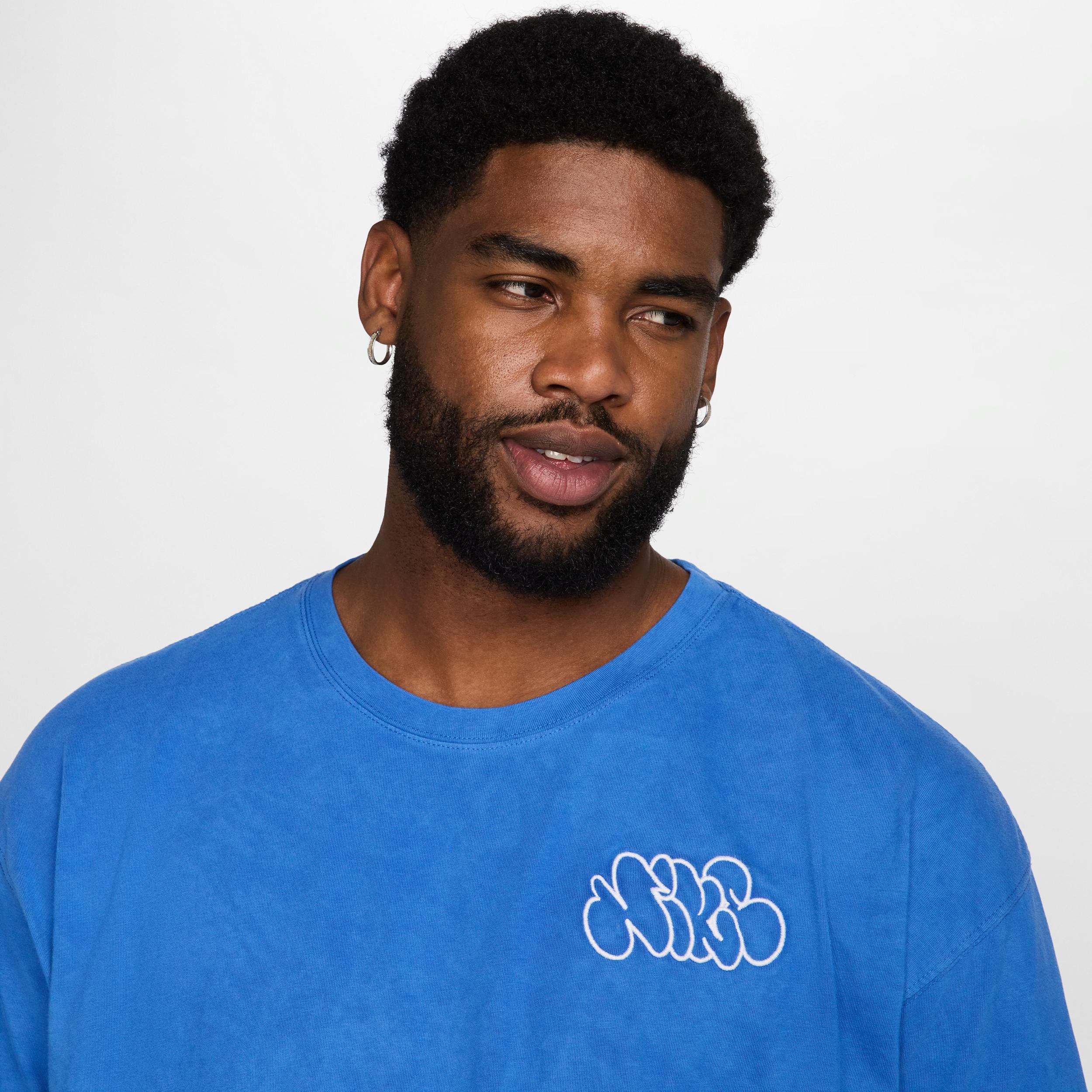 Nike Men's Max90 Basketball T-Shirt Product Image