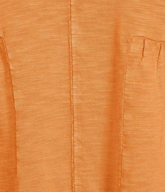 Westbound Petite Size Knit V-Neck Flowy Top Product Image