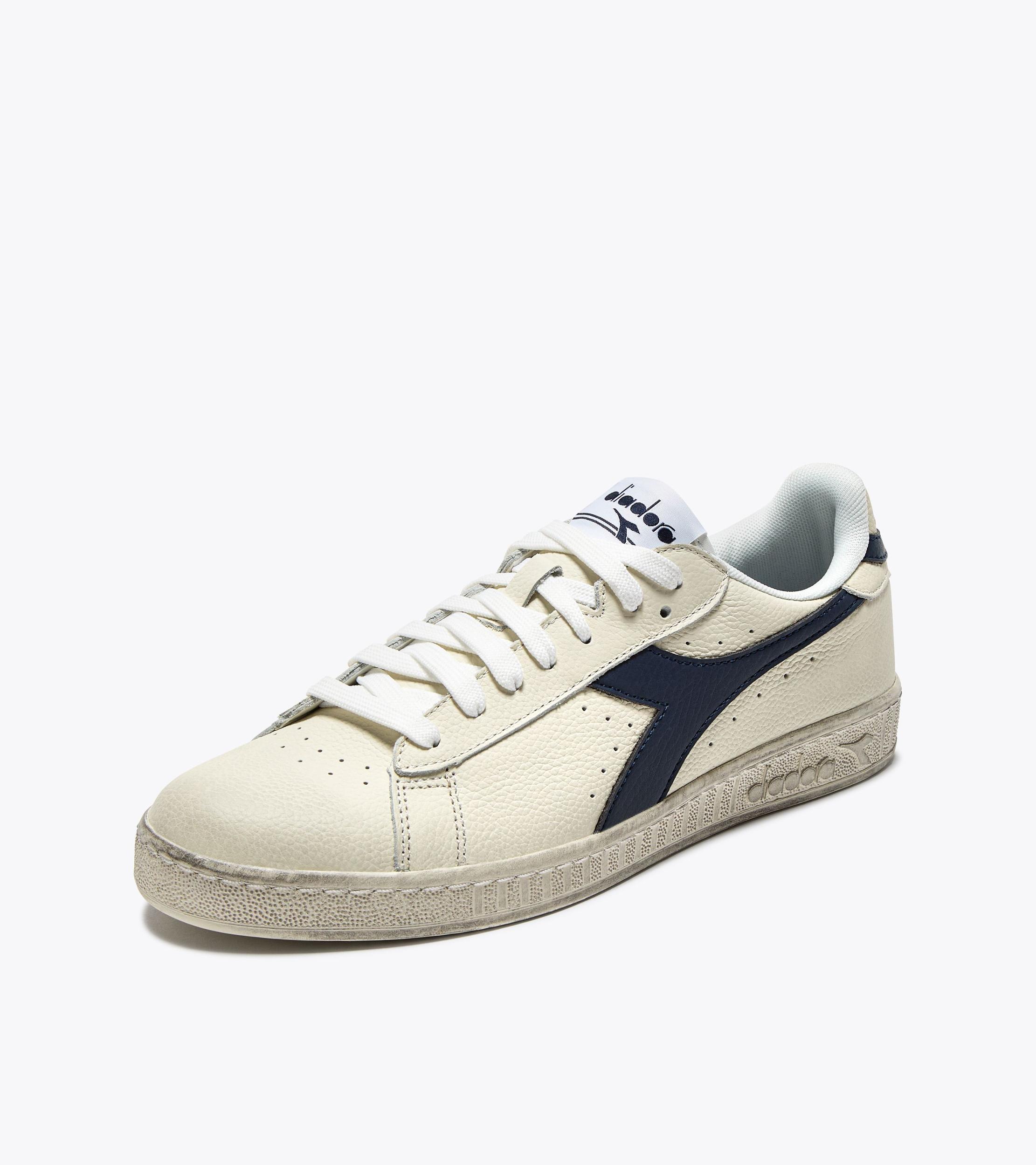 GAME L LOW WAXED Product Image