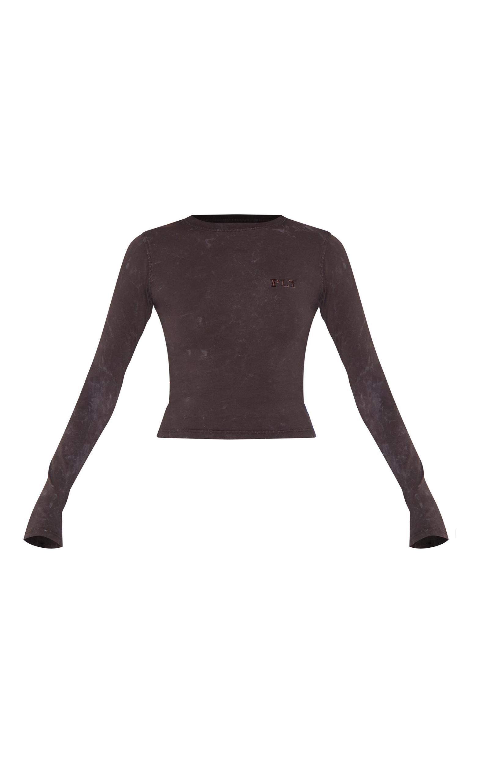 PRETTYLITTLETHING Charcoal Washed Fitted Long Sleeve T-shirt Product Image