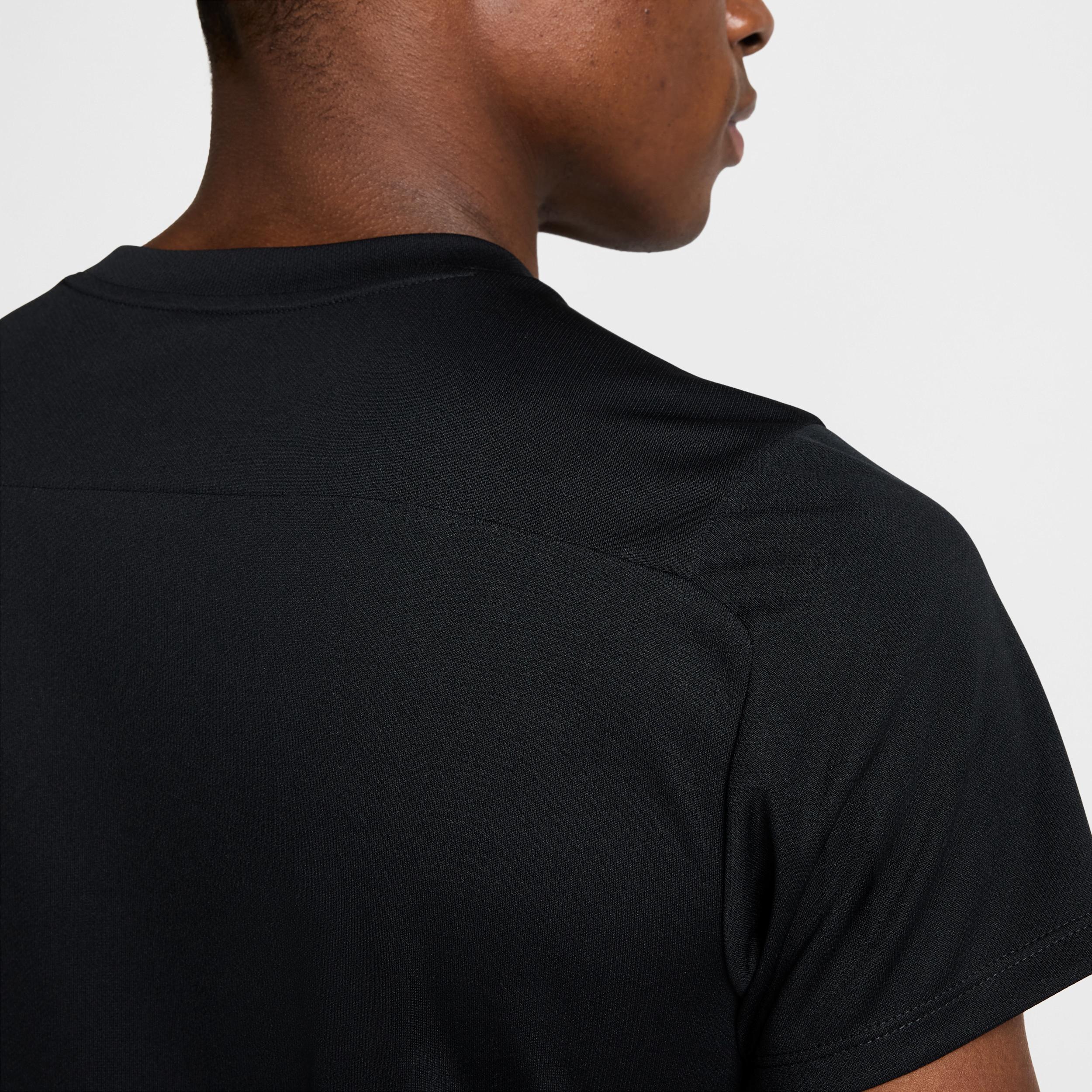 Nike Men's Court Victory Dri-FIT Tennis Top Product Image