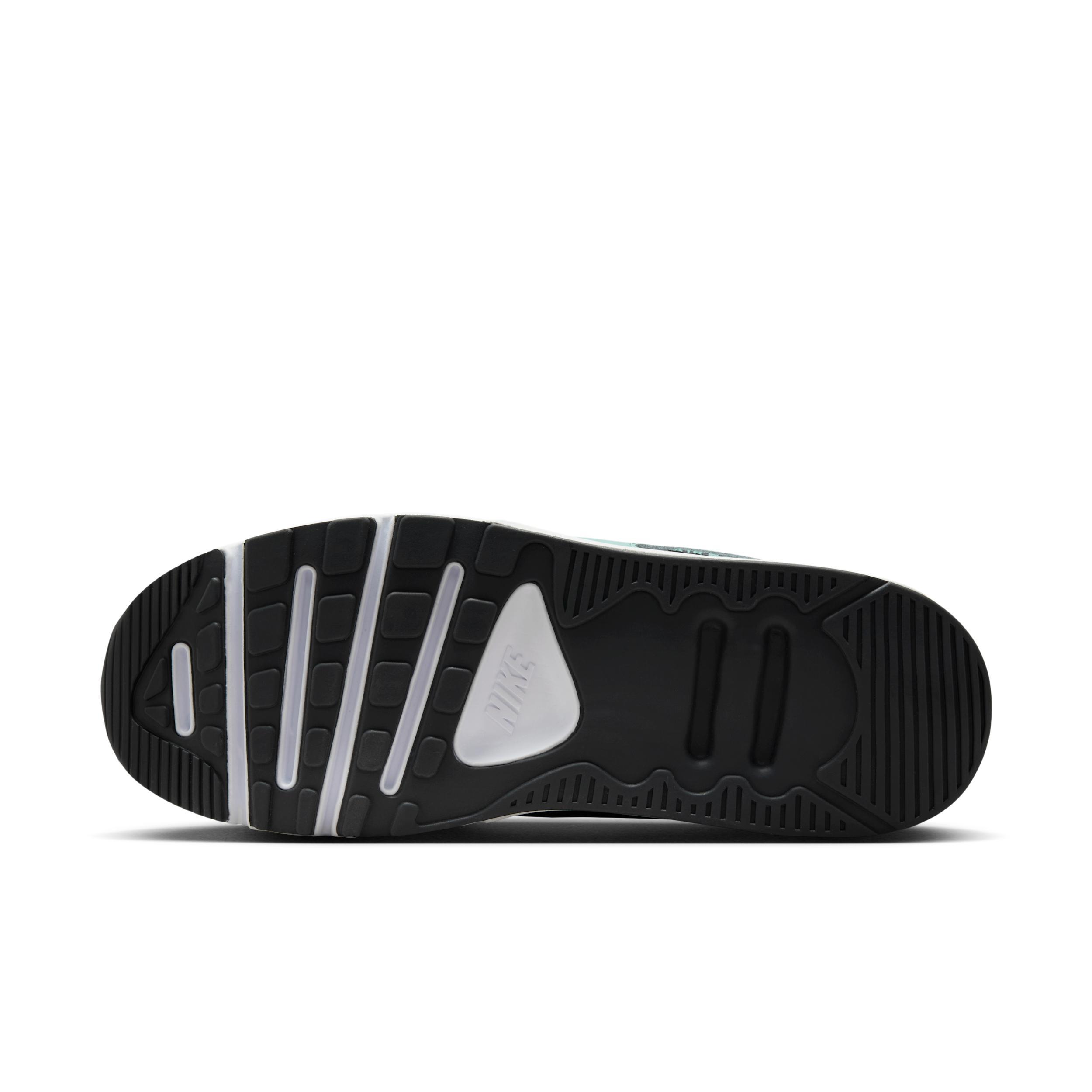 Nike Women's Air Max 90 LV Shoes Product Image