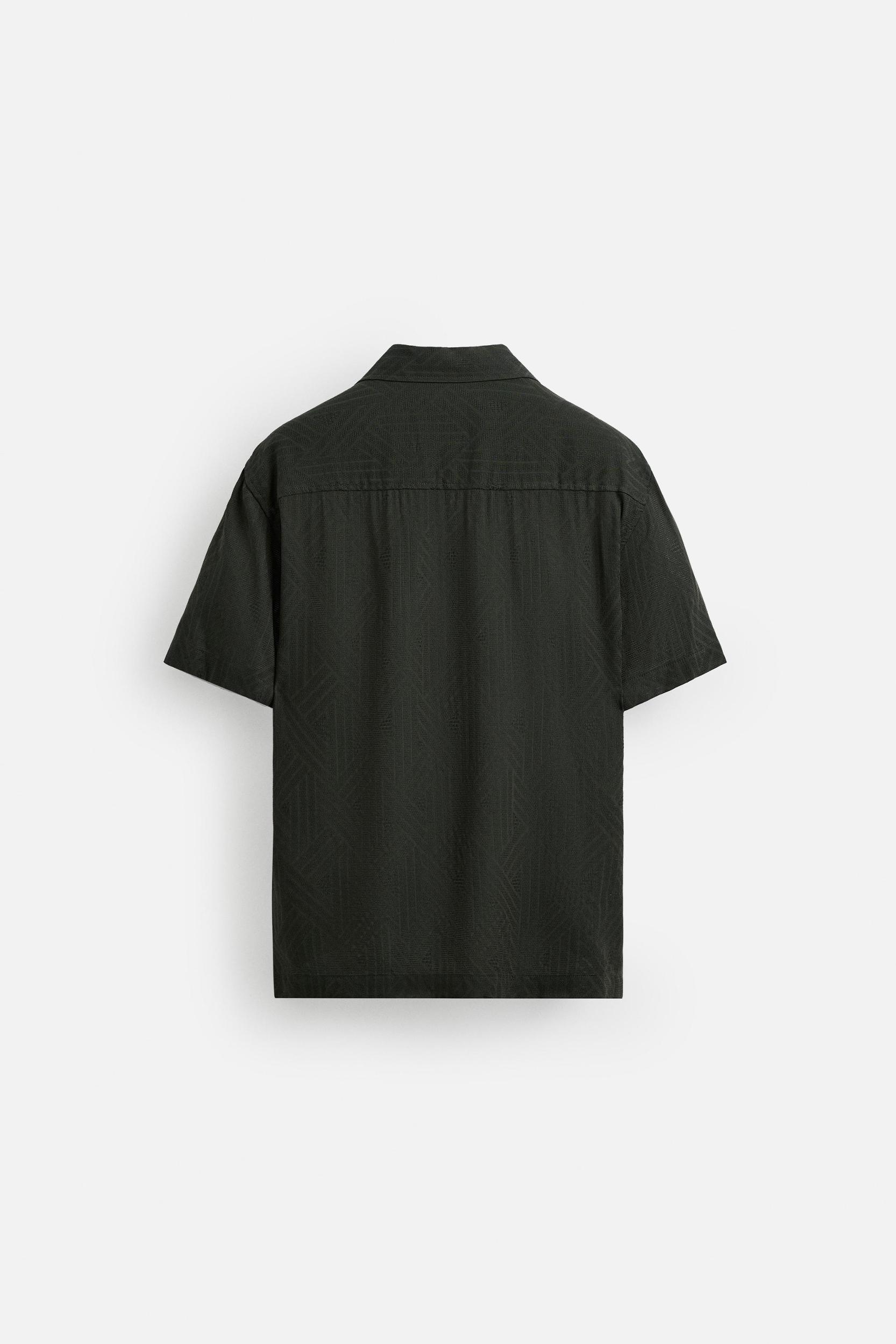 STRIPED JACQUARD SHIRT Product Image
