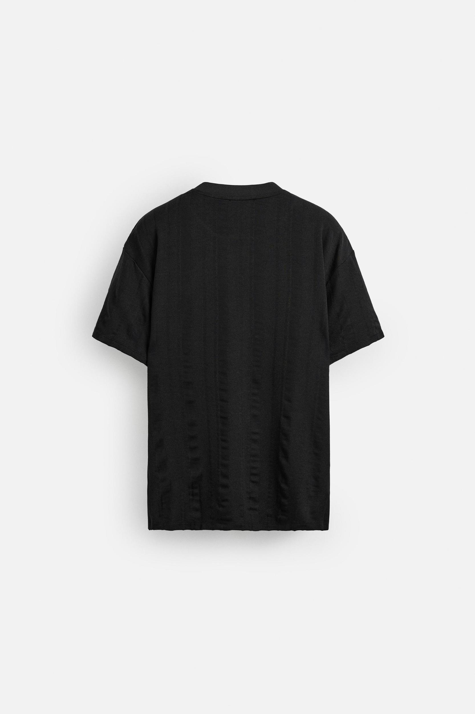 RETRO FOOTBALL PRINT T-SHIRT Product Image