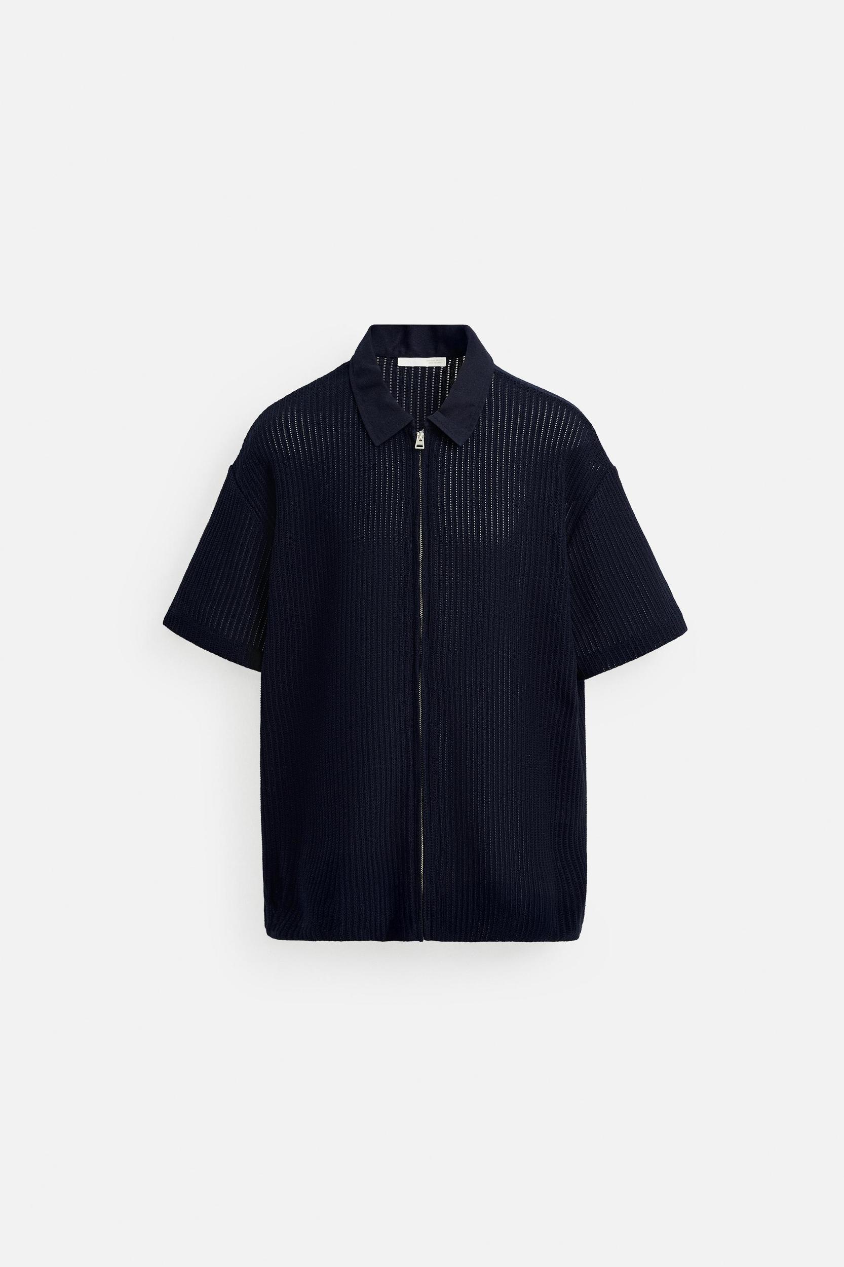 TEXTURED ZIP-UP SHIRT Product Image