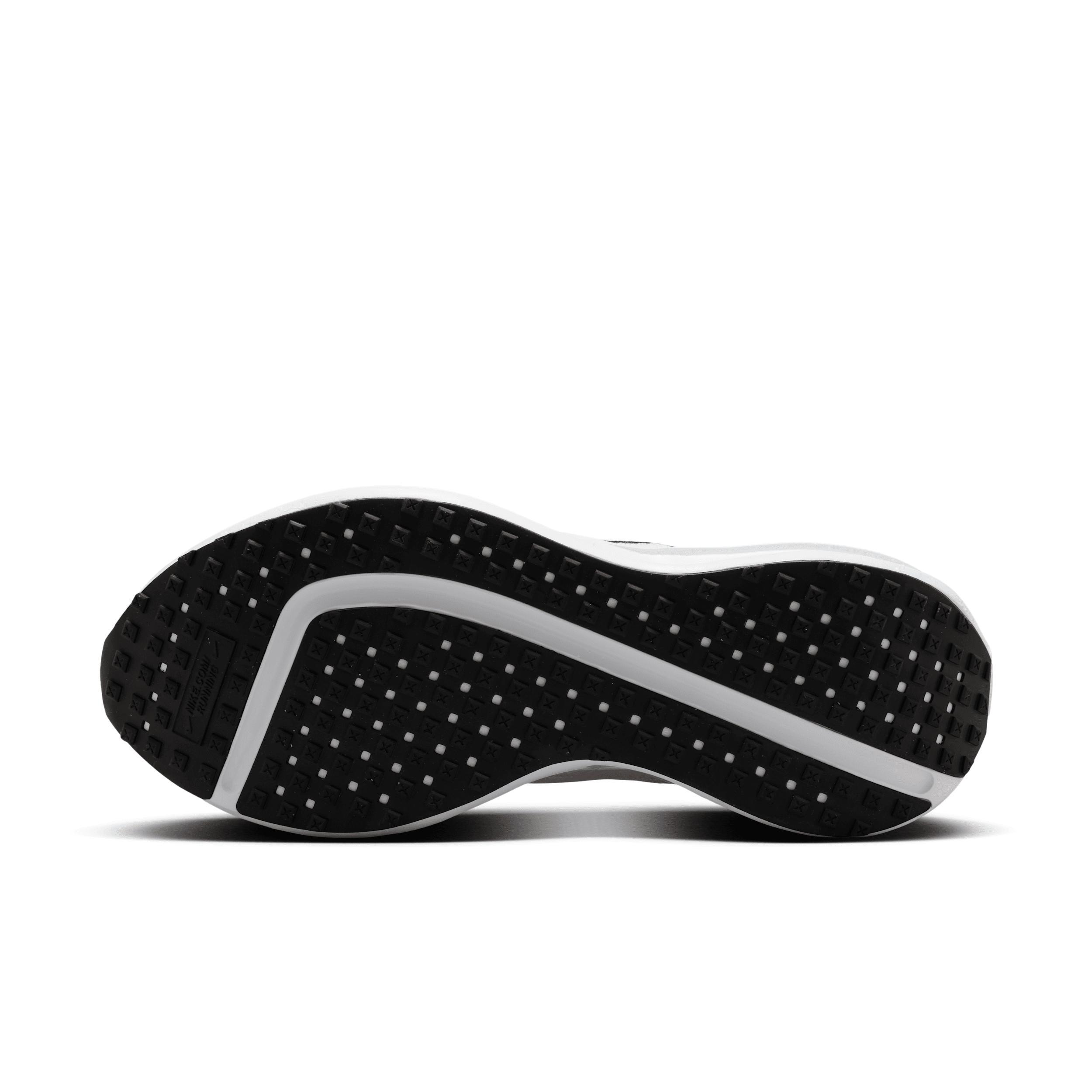 Nike Men's Interact Run Road Running Shoes Product Image