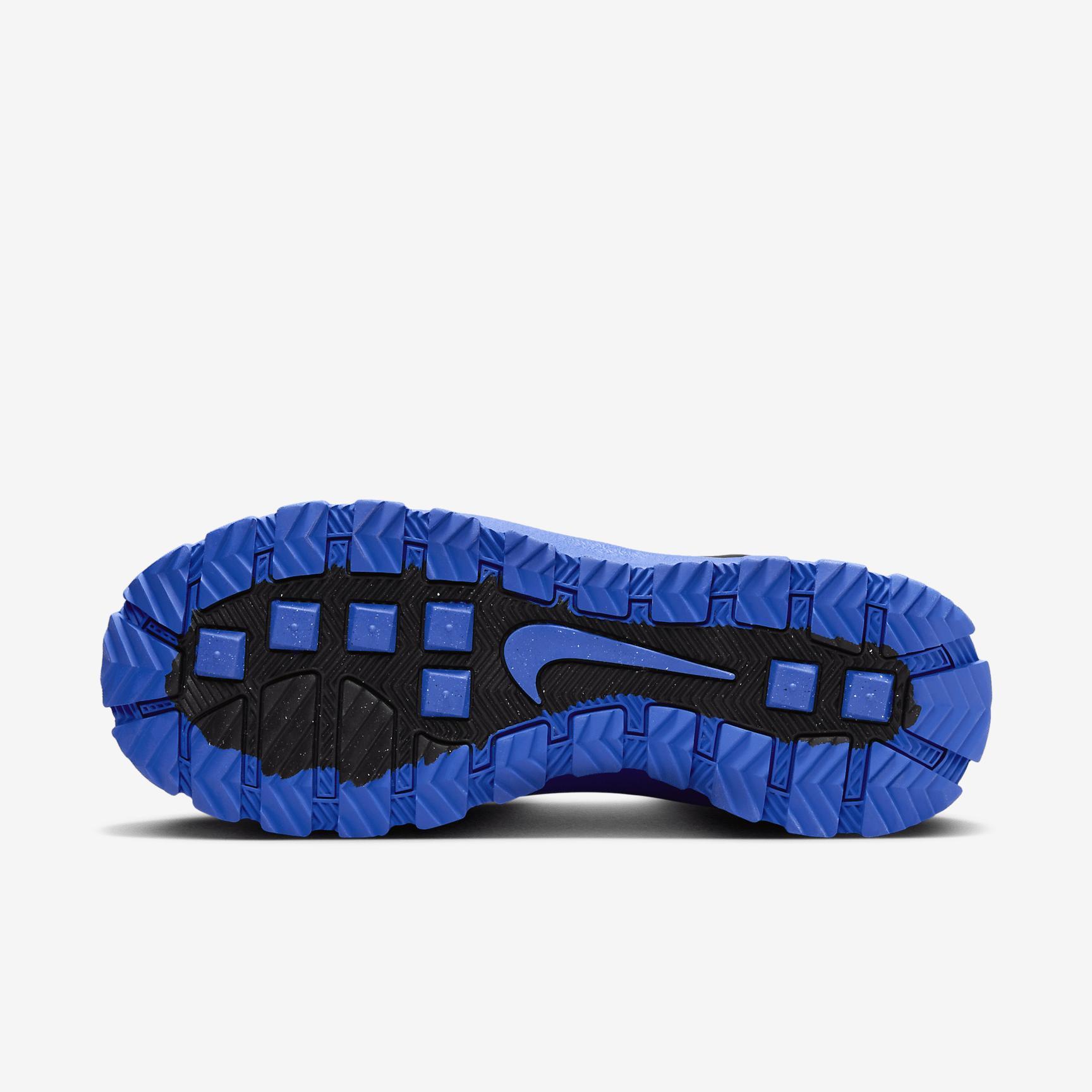 Nike Women's Blazer Roam Mid Winterized Shoes Product Image