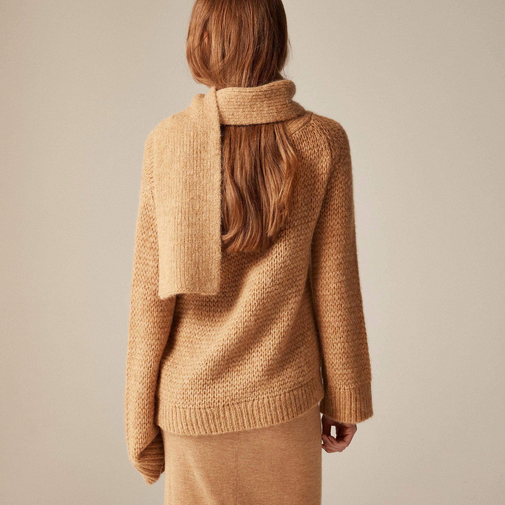 Pullover sweater with scarf Product Image