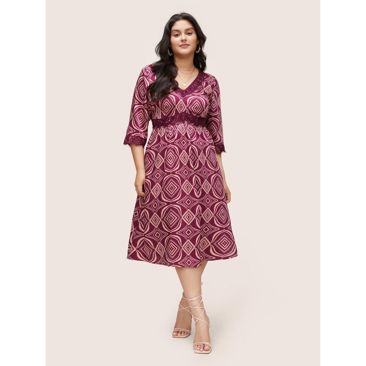 Plus Size Geometric Lace Panel Patchwork Elastic Waist Dress RedViolet Women Resort Non V-neck Elbow-length sleeve Curvy Midi Dress BloomChic 22-24/3X Product Image