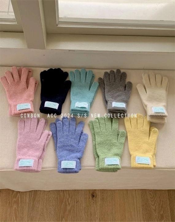 Plain Knit Gloves Product Image