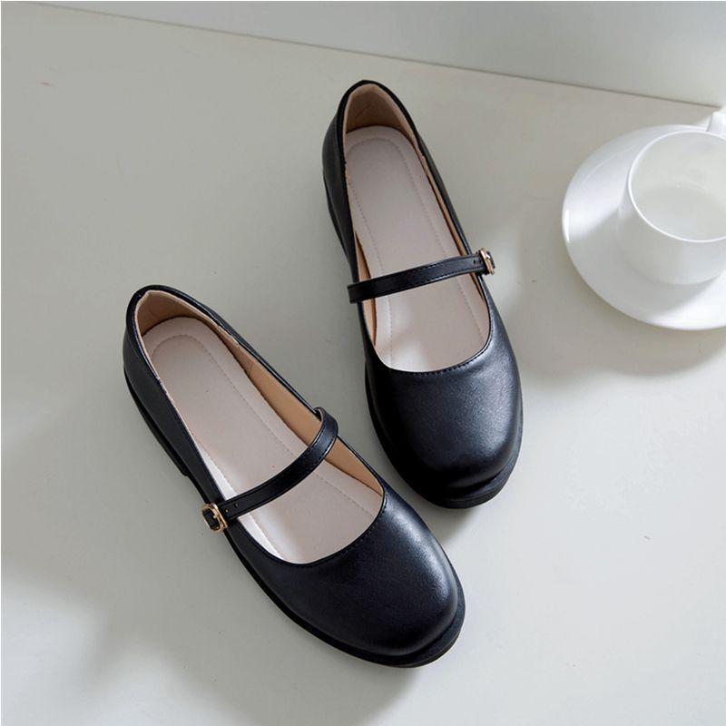 Mary Jane Shoes Product Image