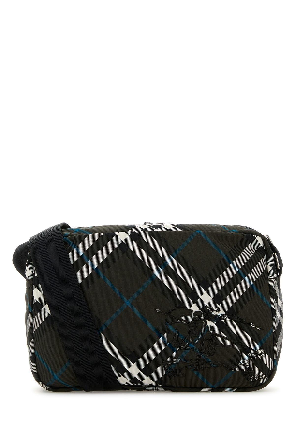 BURBERRY ml Classics Crossbody Cek-tu Nd  Male Product Image