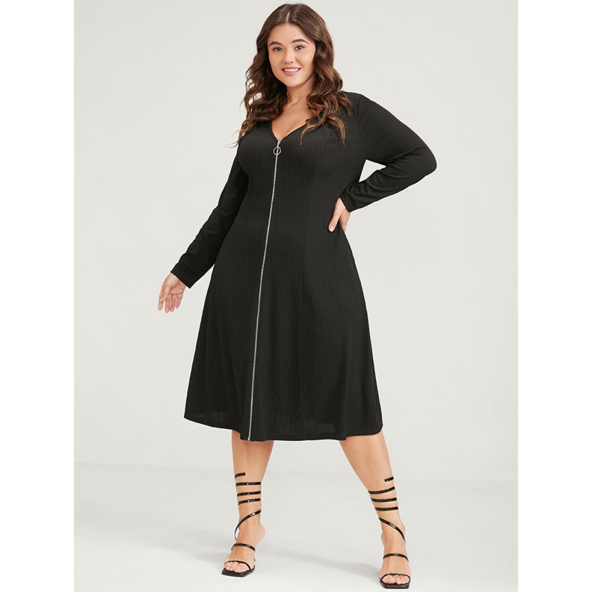 Plus Size Plain V Neck Pocket Zip Up Midi Dress Black Women Office Zipper V-neck Long Sleeve Curvy Midi Dress BloomChic 30/6X Product Image