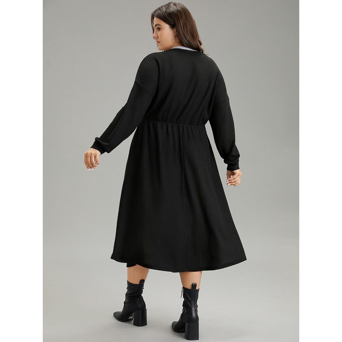 Plus Size Colorblock Waffle Knit Pocket Drop Shoulder Dress Black Women Casual Waffle Knit Round Neck Long Sleeve Curvy Midi Dress BloomChic 26/4X Product Image