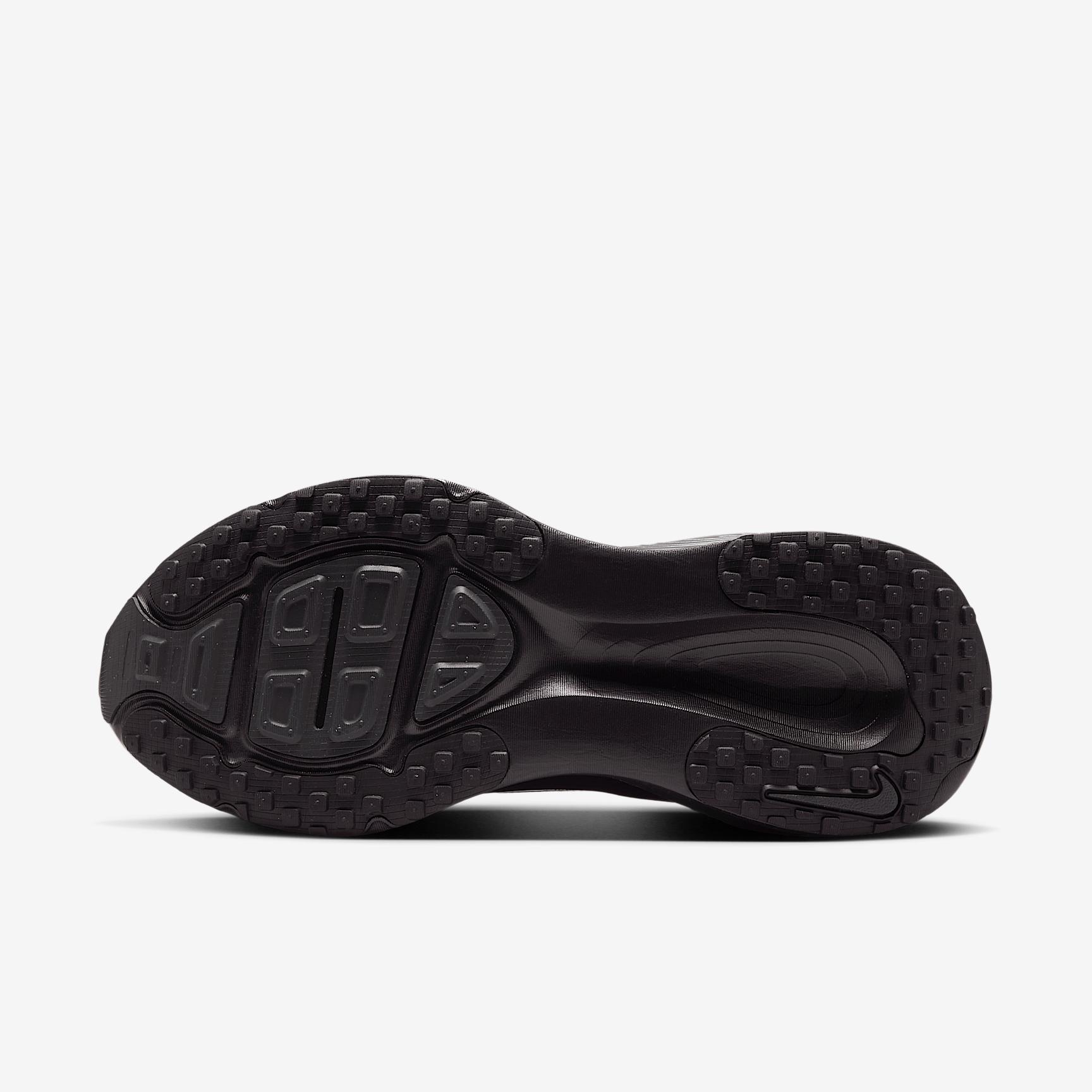 Nike Women's Vomero 18 Road Running Shoes Product Image