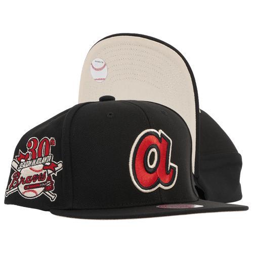 Men's Mitchell & Ness Black Atlanta Braves Cooperstown Collection True Classics Snapback Hat Product Image
